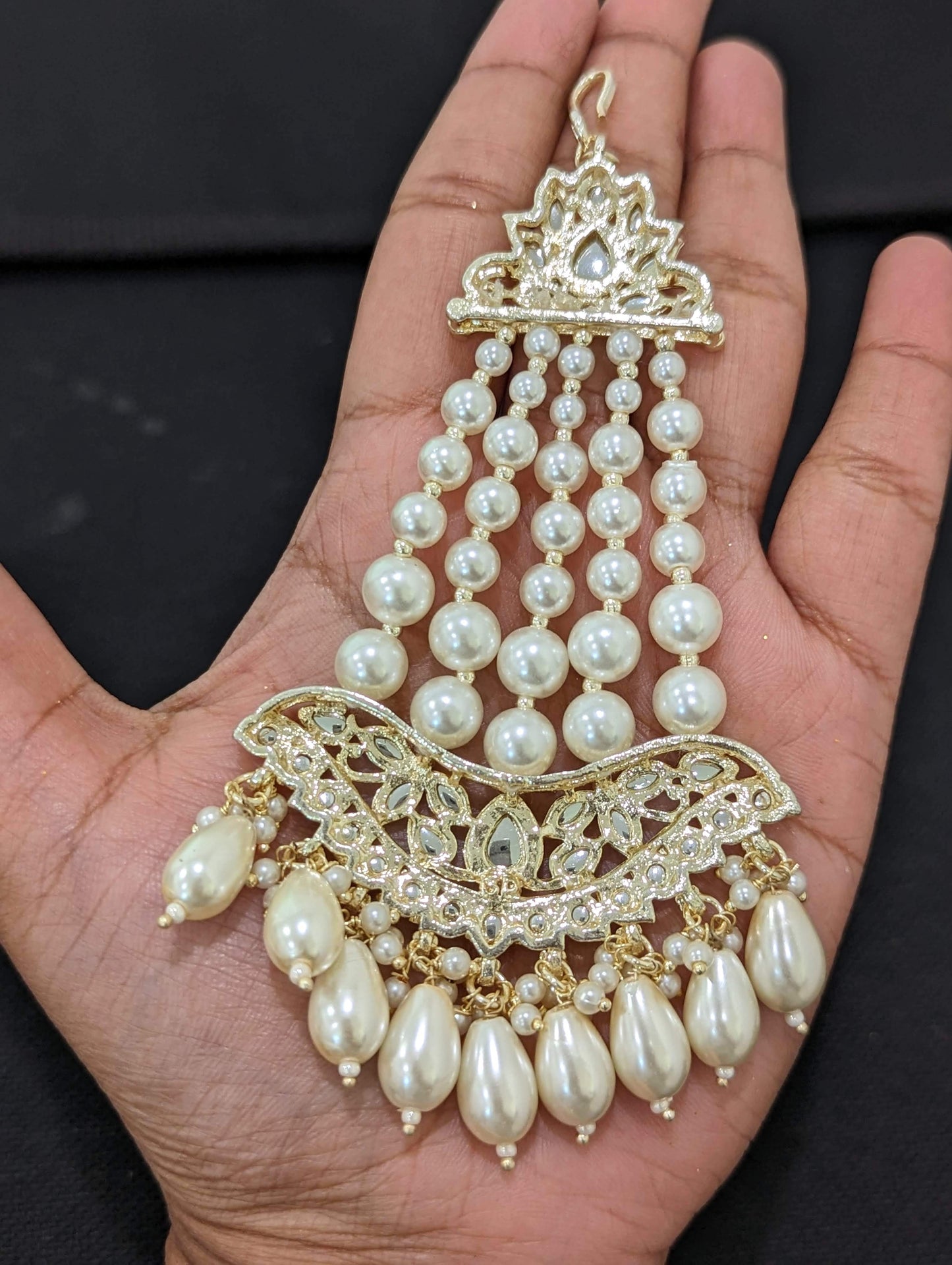 Kundan Pasa Maang Tikka