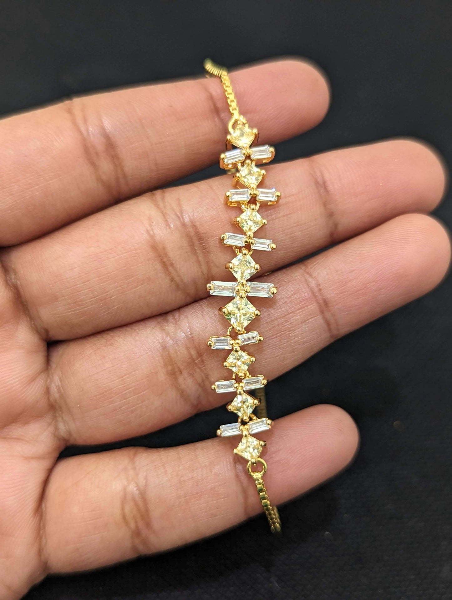 Diamond design CZ Adjustable Bracelet - Simpliful
