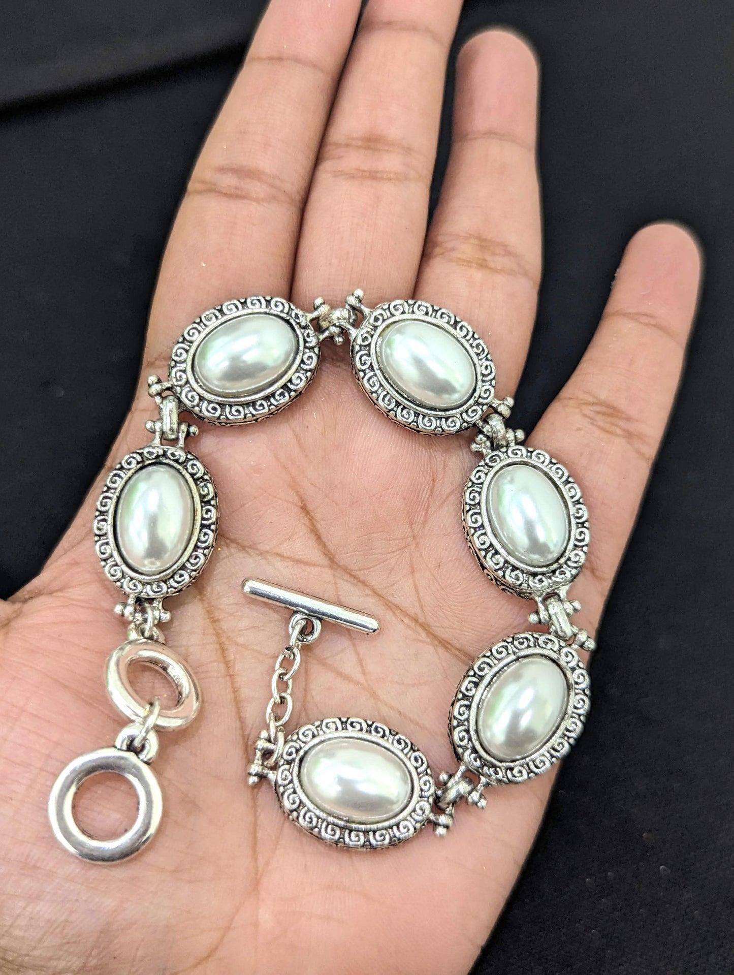 Antique Silver Oval Pearl Bracelet