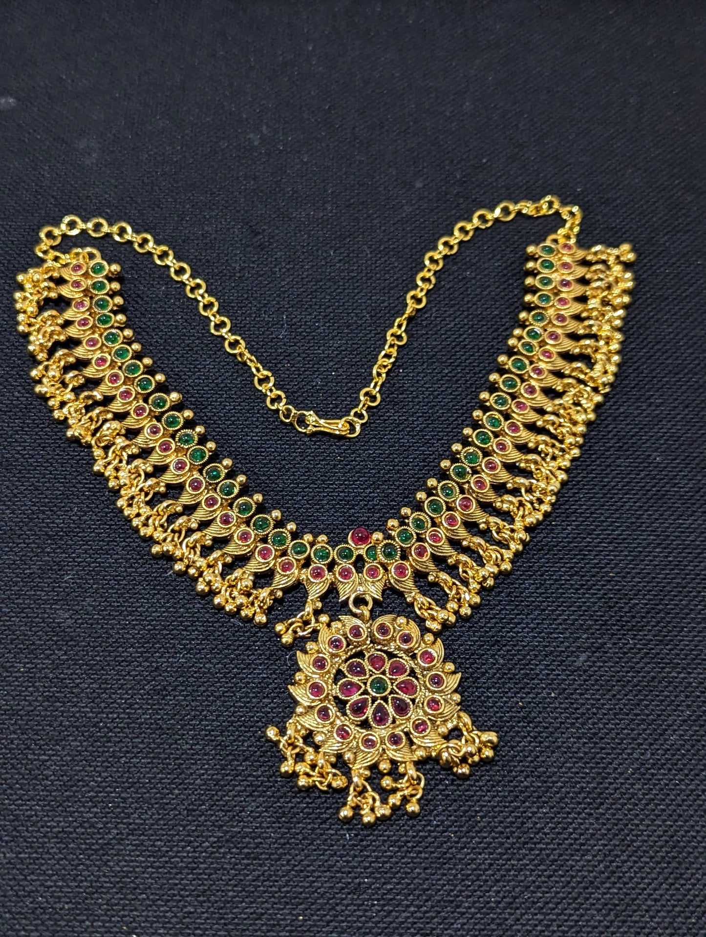 Kemp stone Choker Necklace