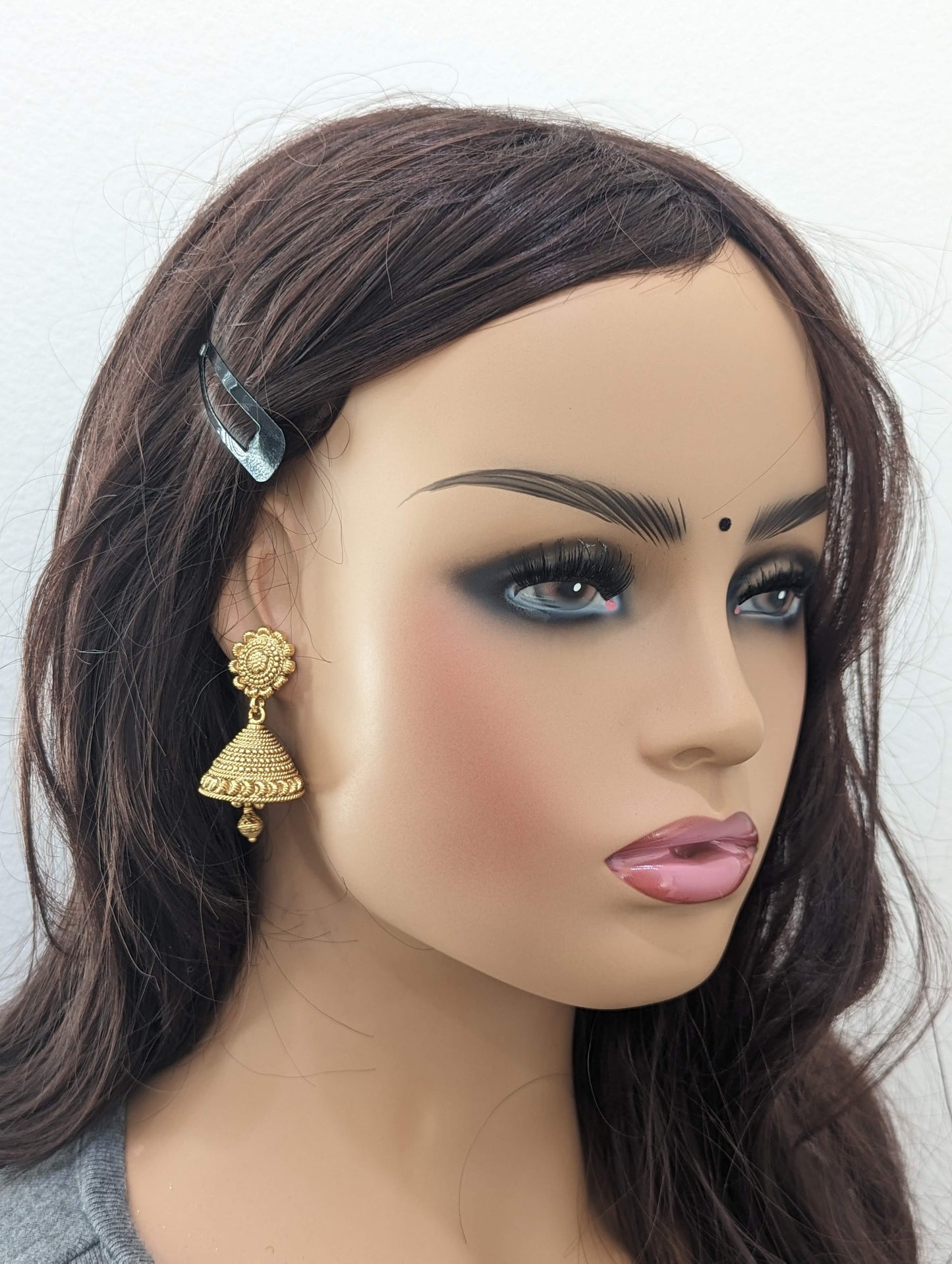 Gold plated Jhumka earrings - D6
