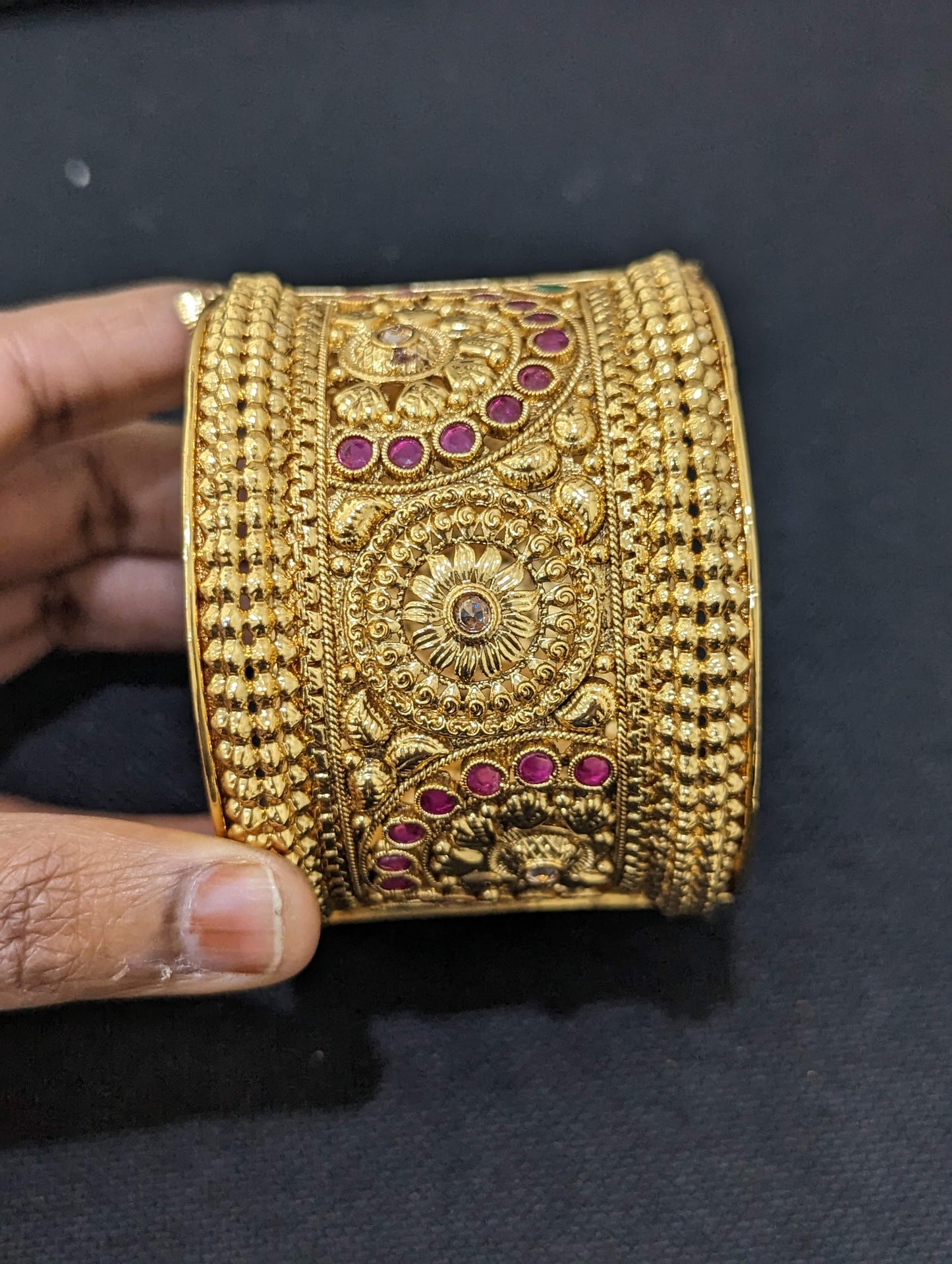 Semicircle design Traditional Broad Openable Bangles - 2x8 size