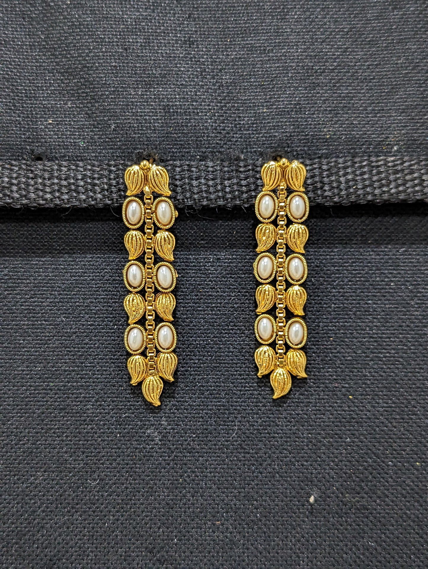 Leaf design Polki stone dangle earrings