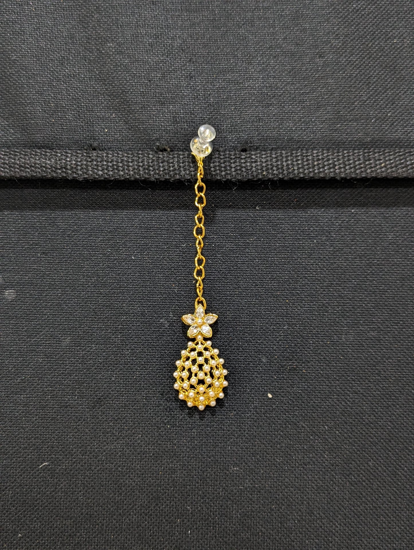 Gold plated Pearl Maang Tikka