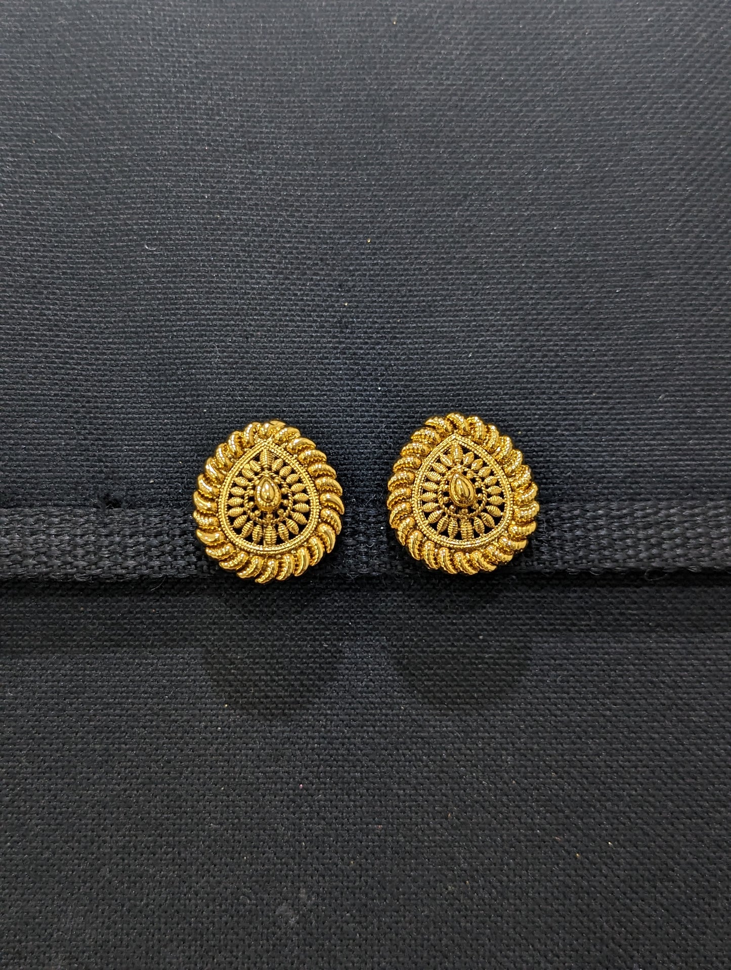 Gold plated Teardrop stud Earrings