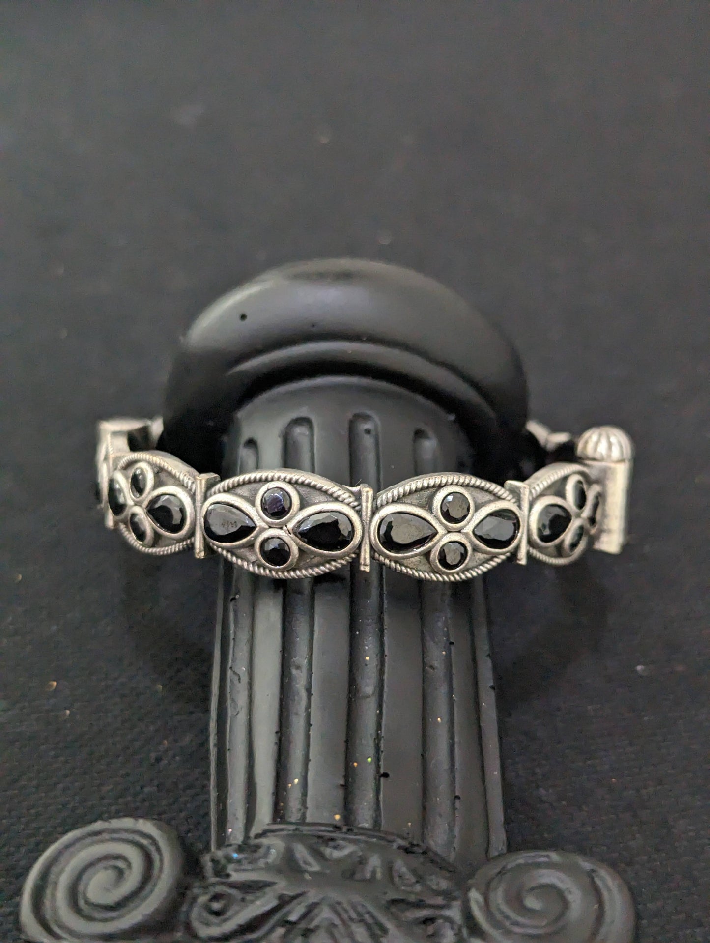 Oxidized Silver Flower Polki kada bracelet