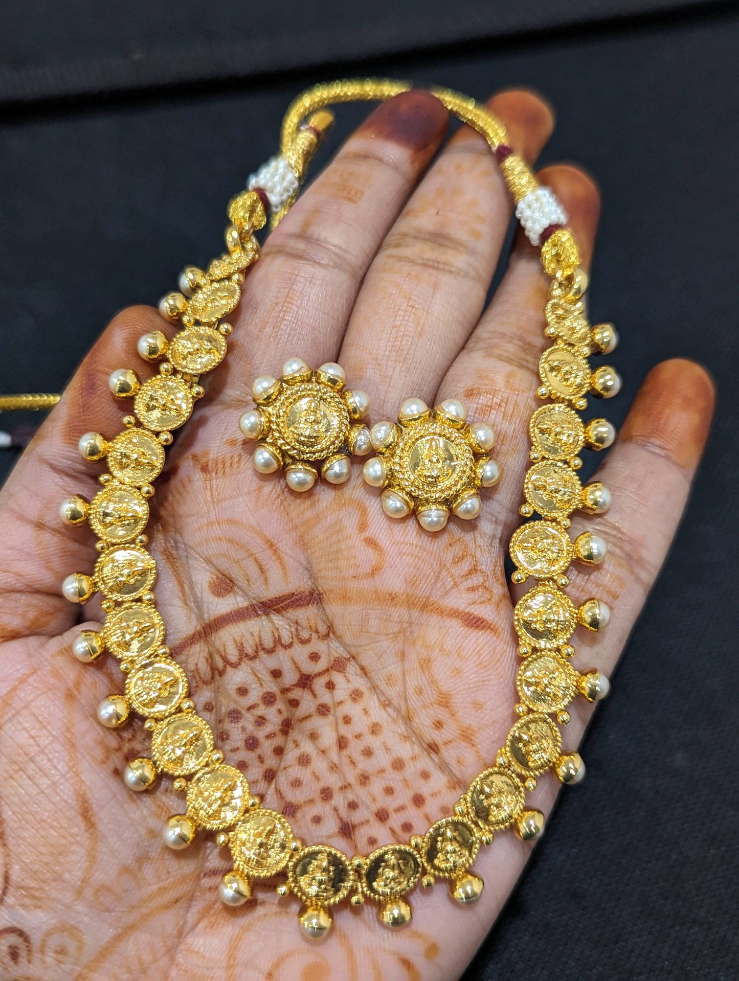 Goddess Lakshmi Choker necklace Stud Earrings set