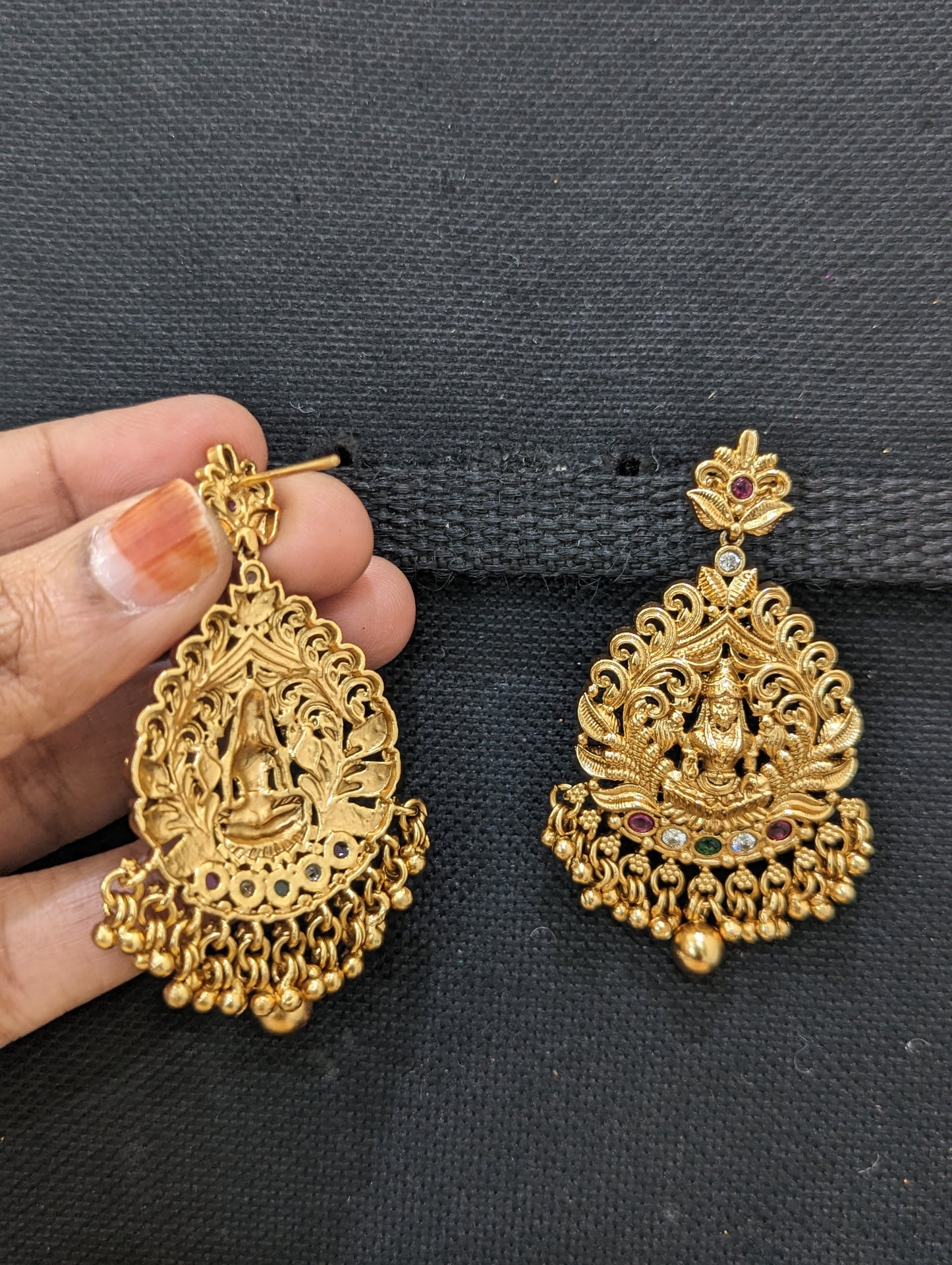 Antique Gold plated Kemp Chandbali Earrings