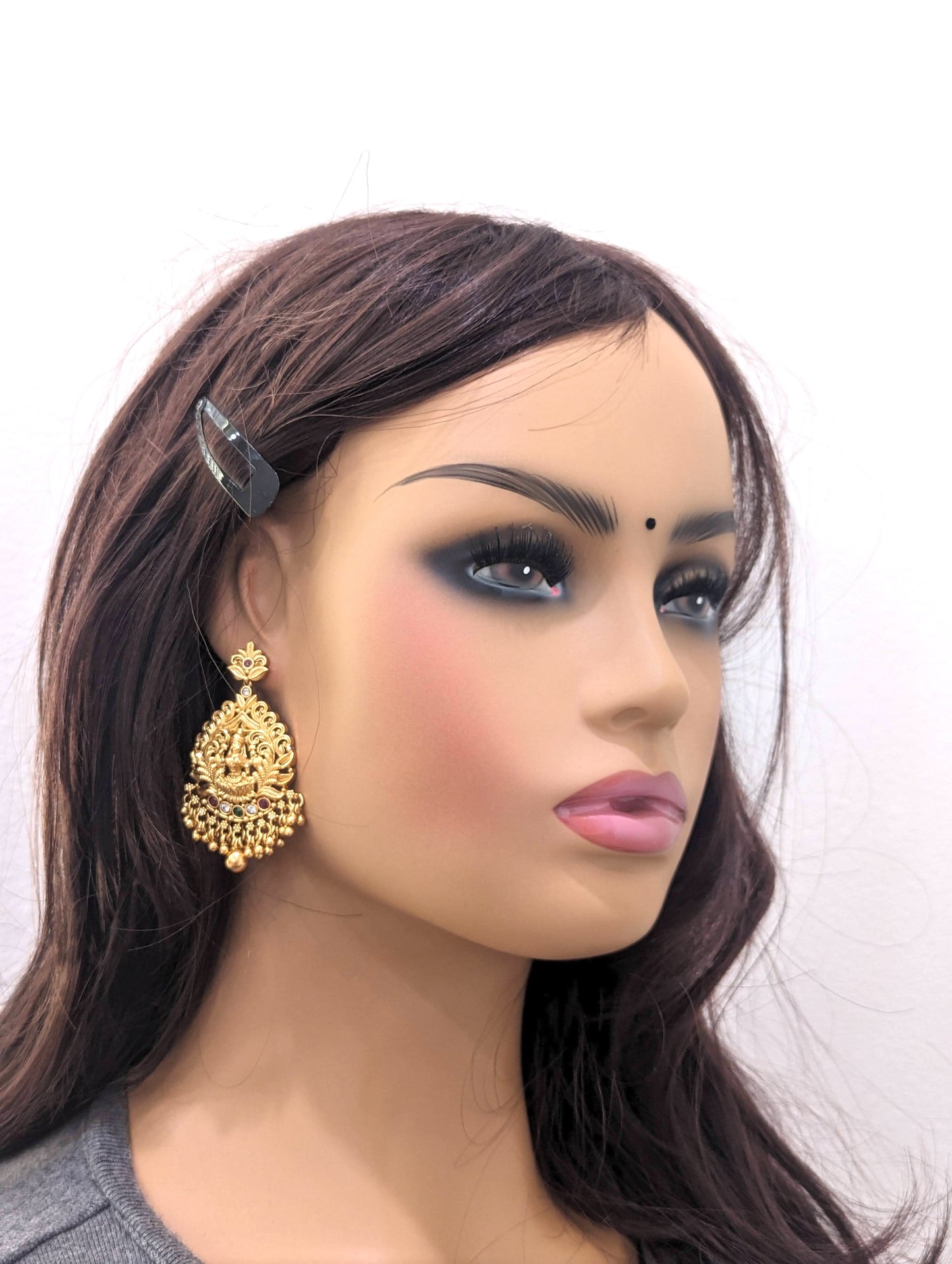 Antique Gold plated Kemp Chandbali Earrings
