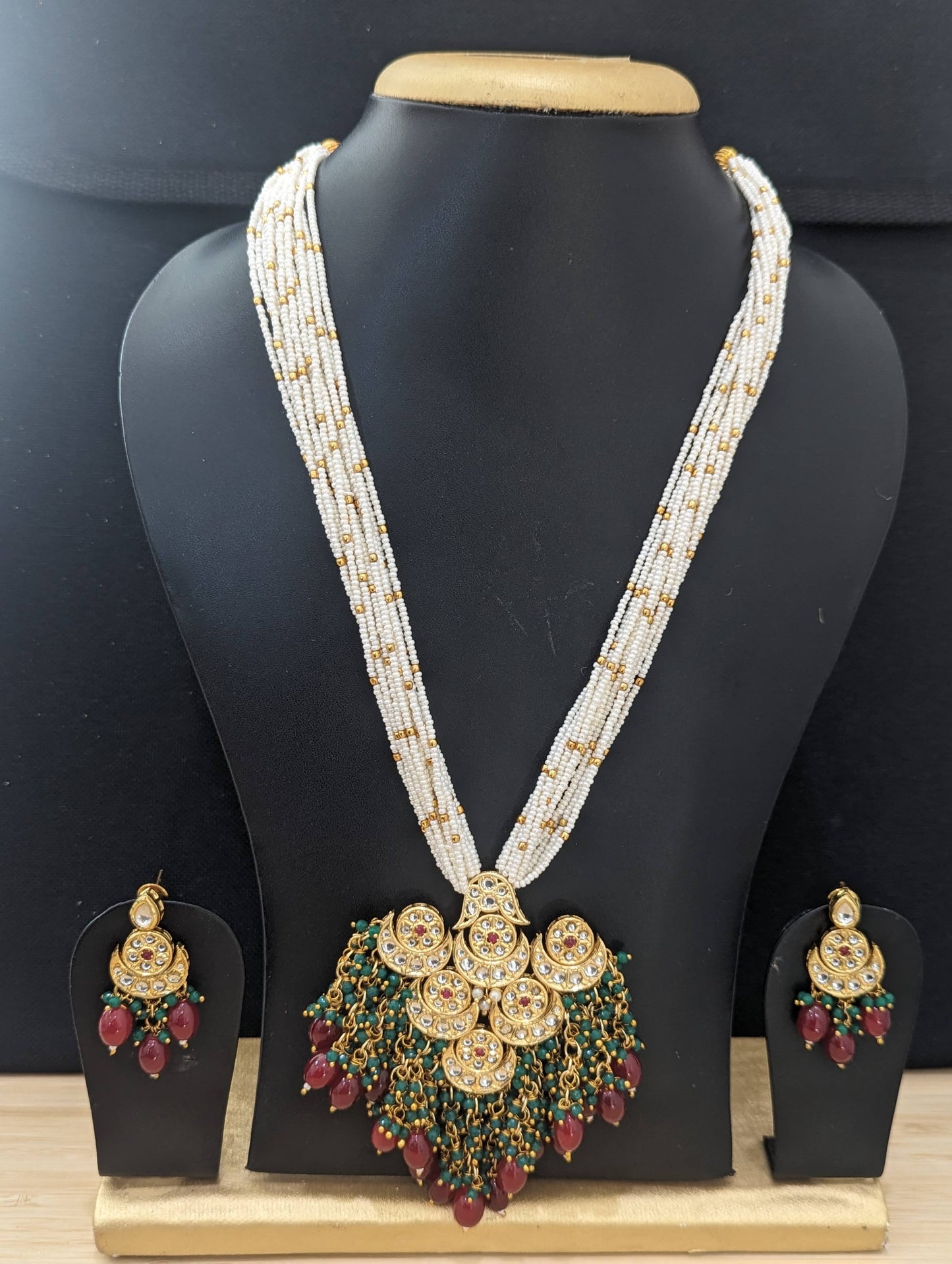 Kundan Long Haar Necklace and Earrings set