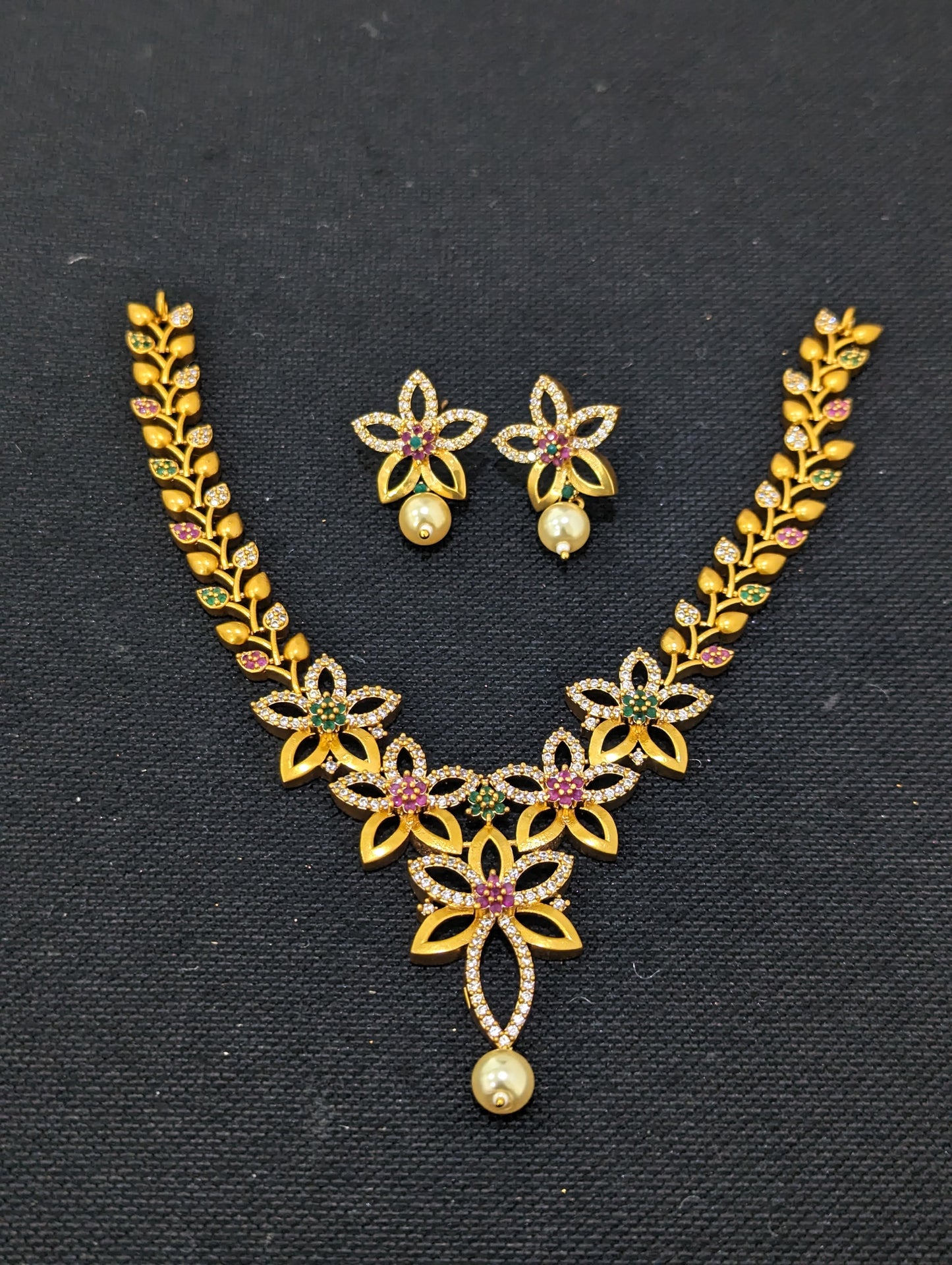 Antique Leafy Flower CZ Necklace and Earrings set