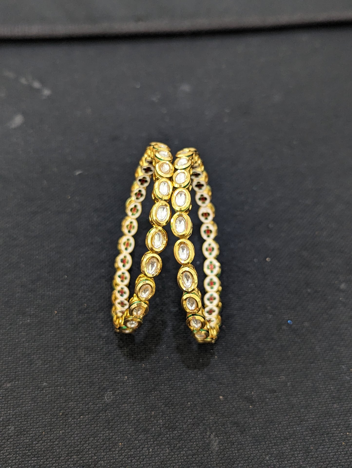 Oval kundan stone embedded traditional Bangles - 2x8 size