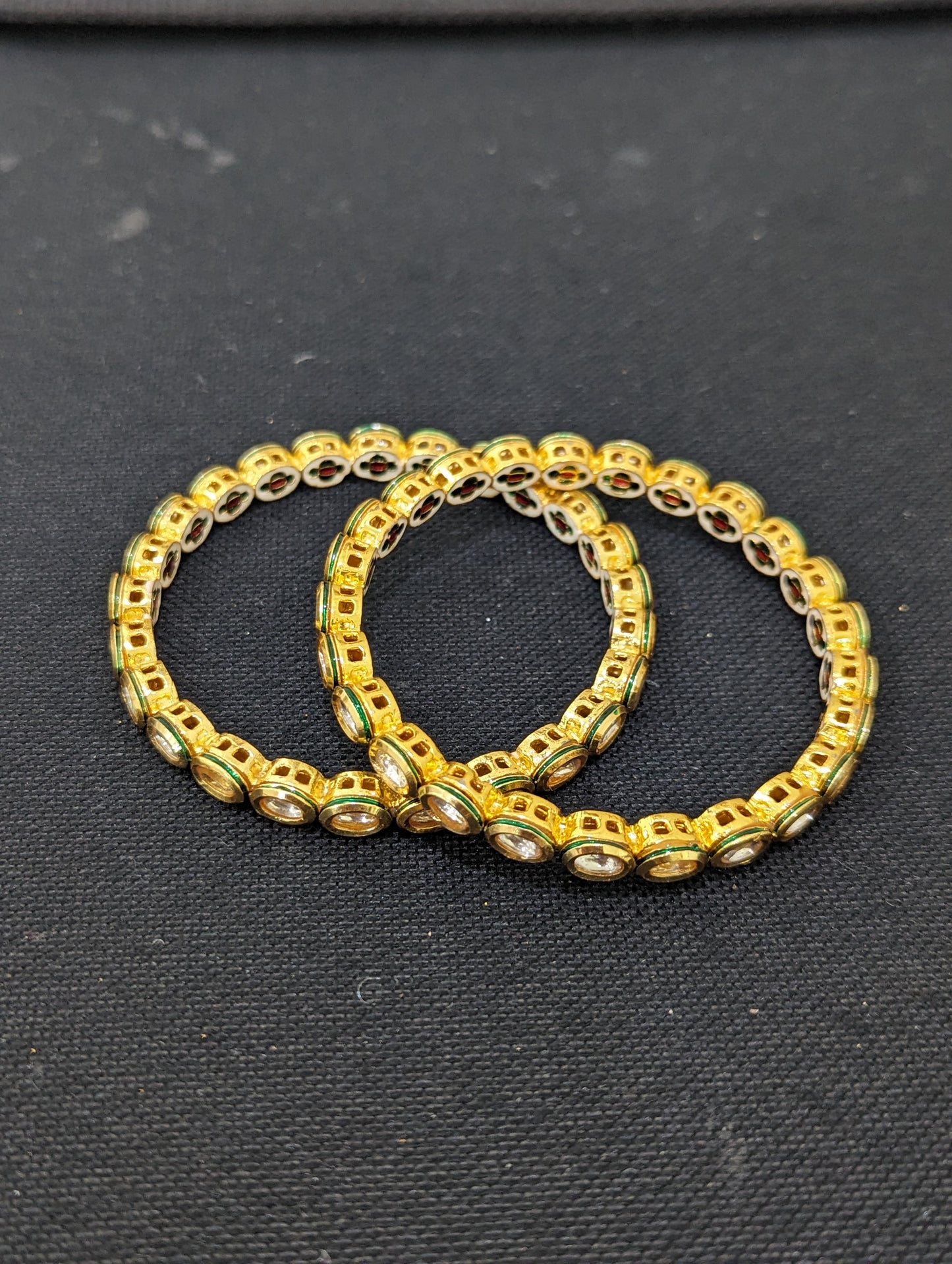 Oval kundan stone embedded traditional Bangles - 2x8 size