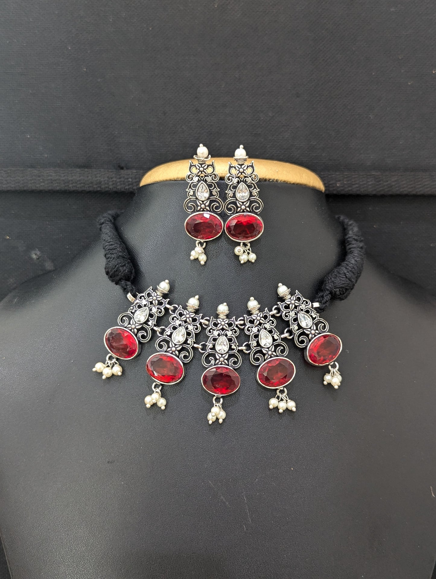 Oxidized Silver Polki Choker Set