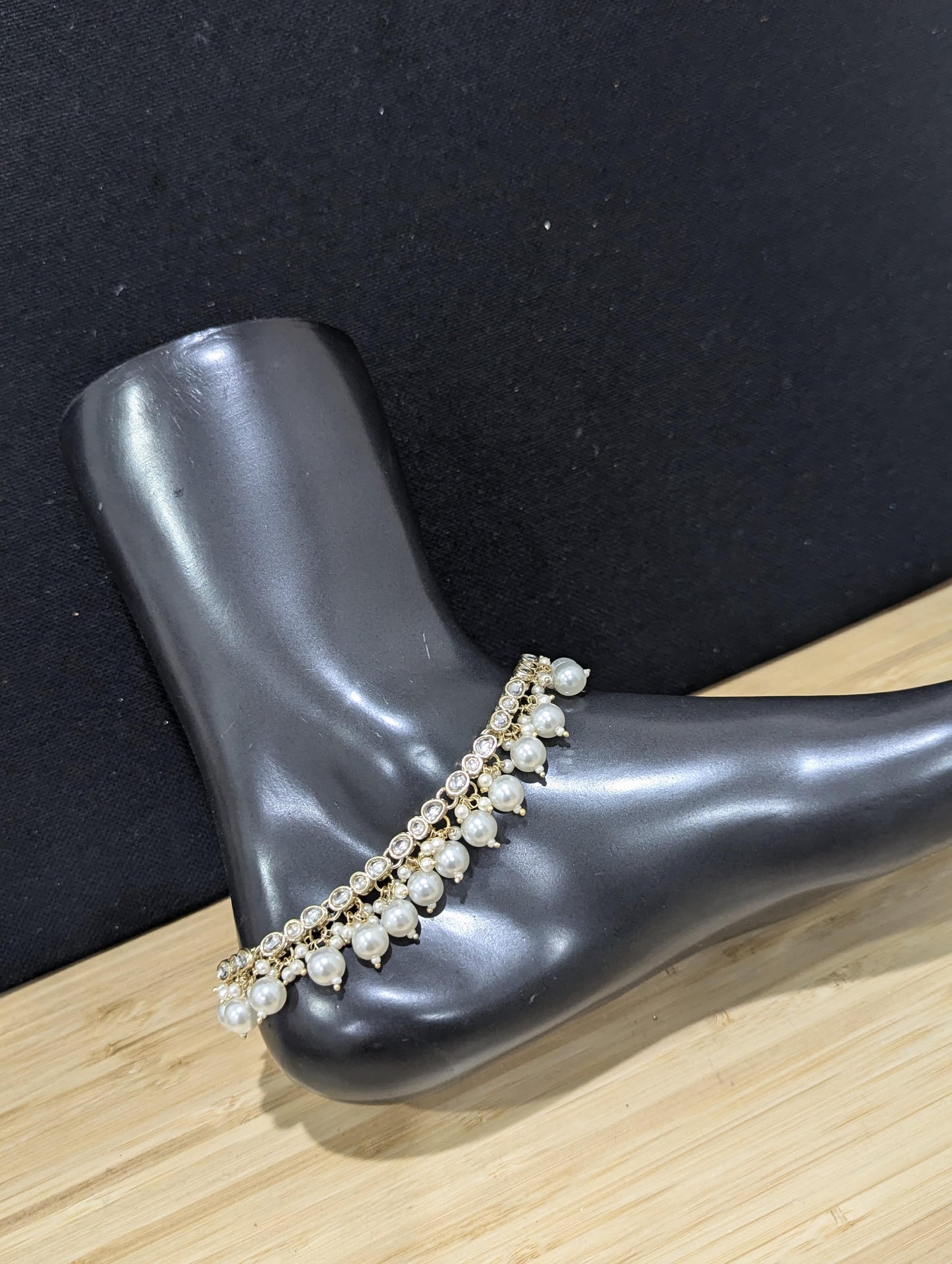 Glass Kundan Bold White Pearl Anklets