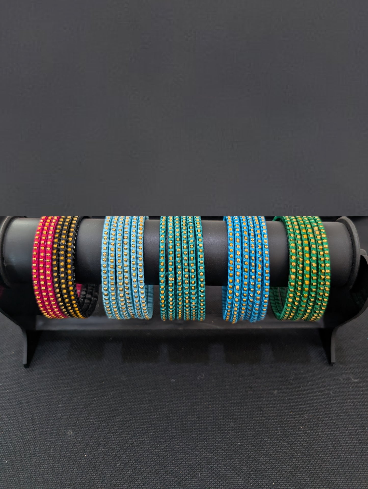 Thread wrapped Glass Bangles - Set of 6 bangles / Half dozen bangles