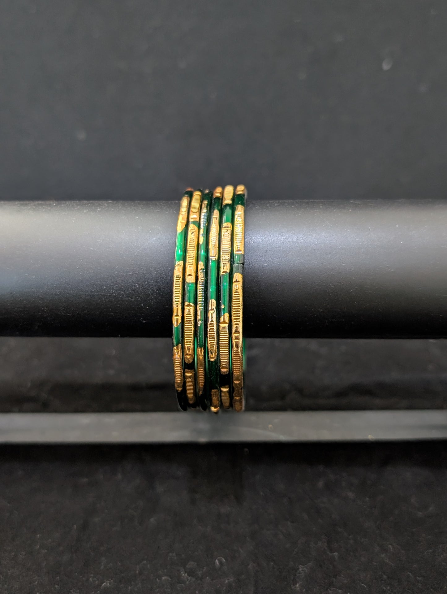 Glass Bangles - Set of 6 bangles / Half dozen bangles - 2 designs