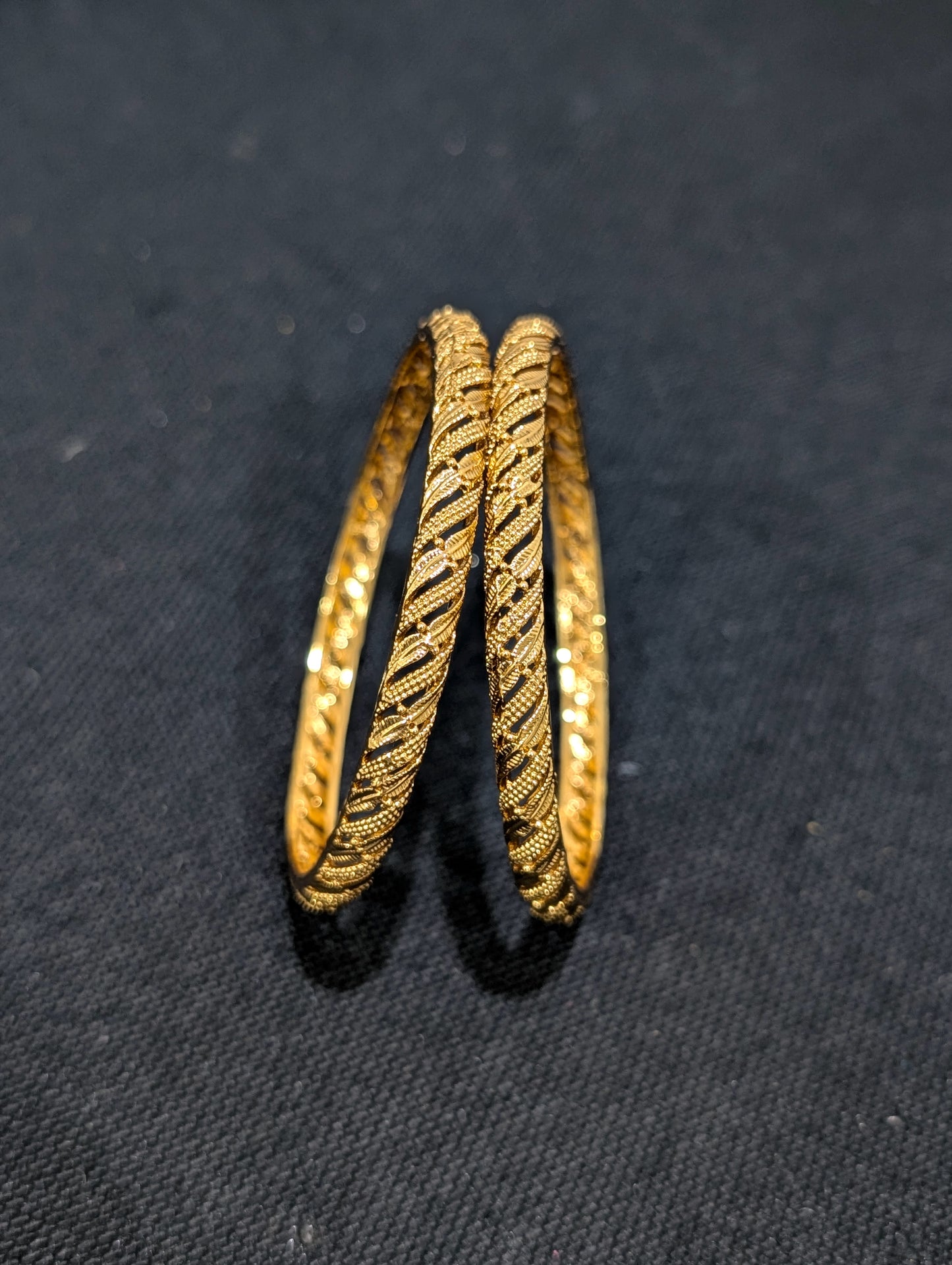 Gold plated Leaf design Bangles - 2x4 size