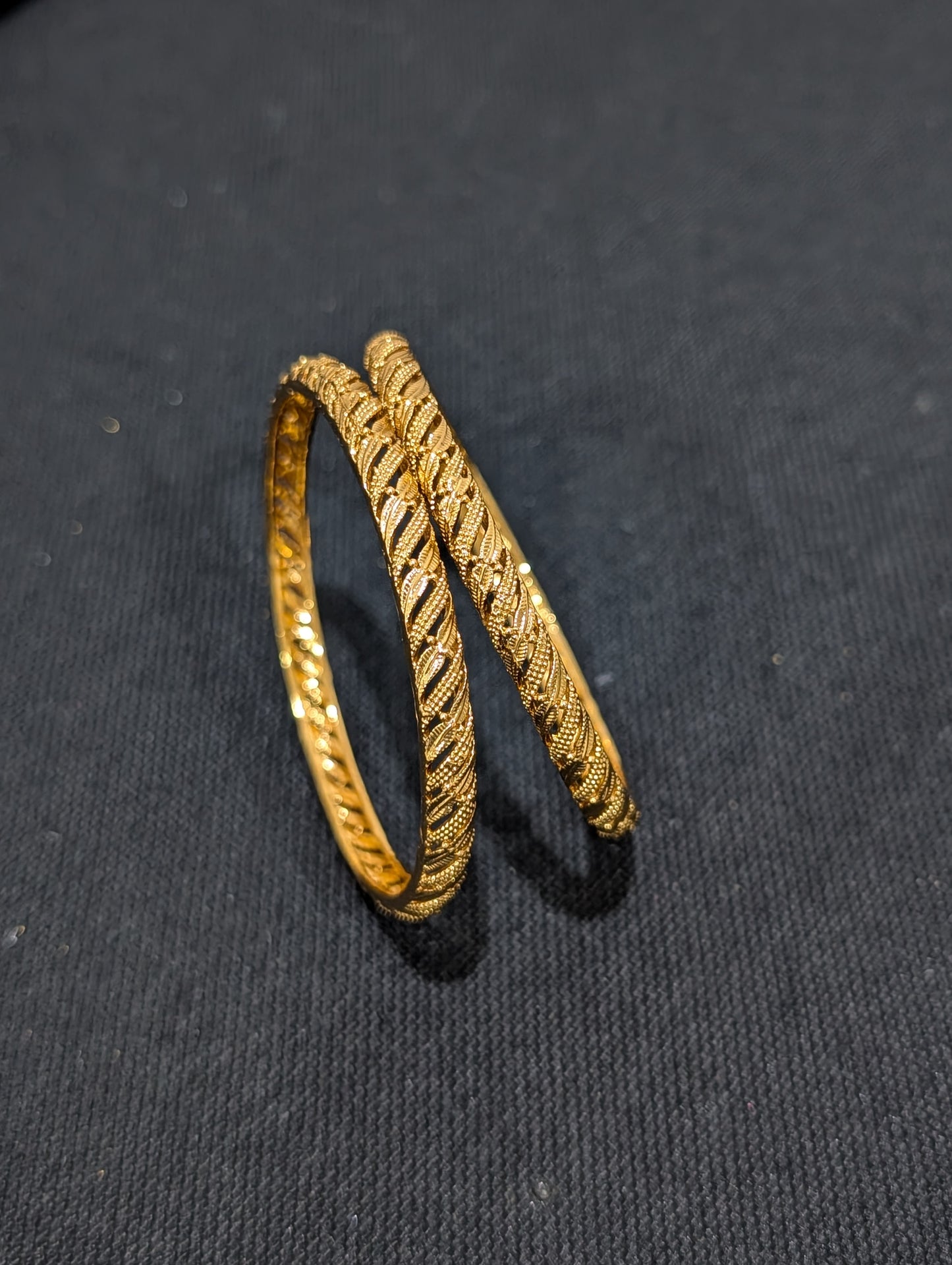 Gold plated Leaf design Bangles - 2x4 size