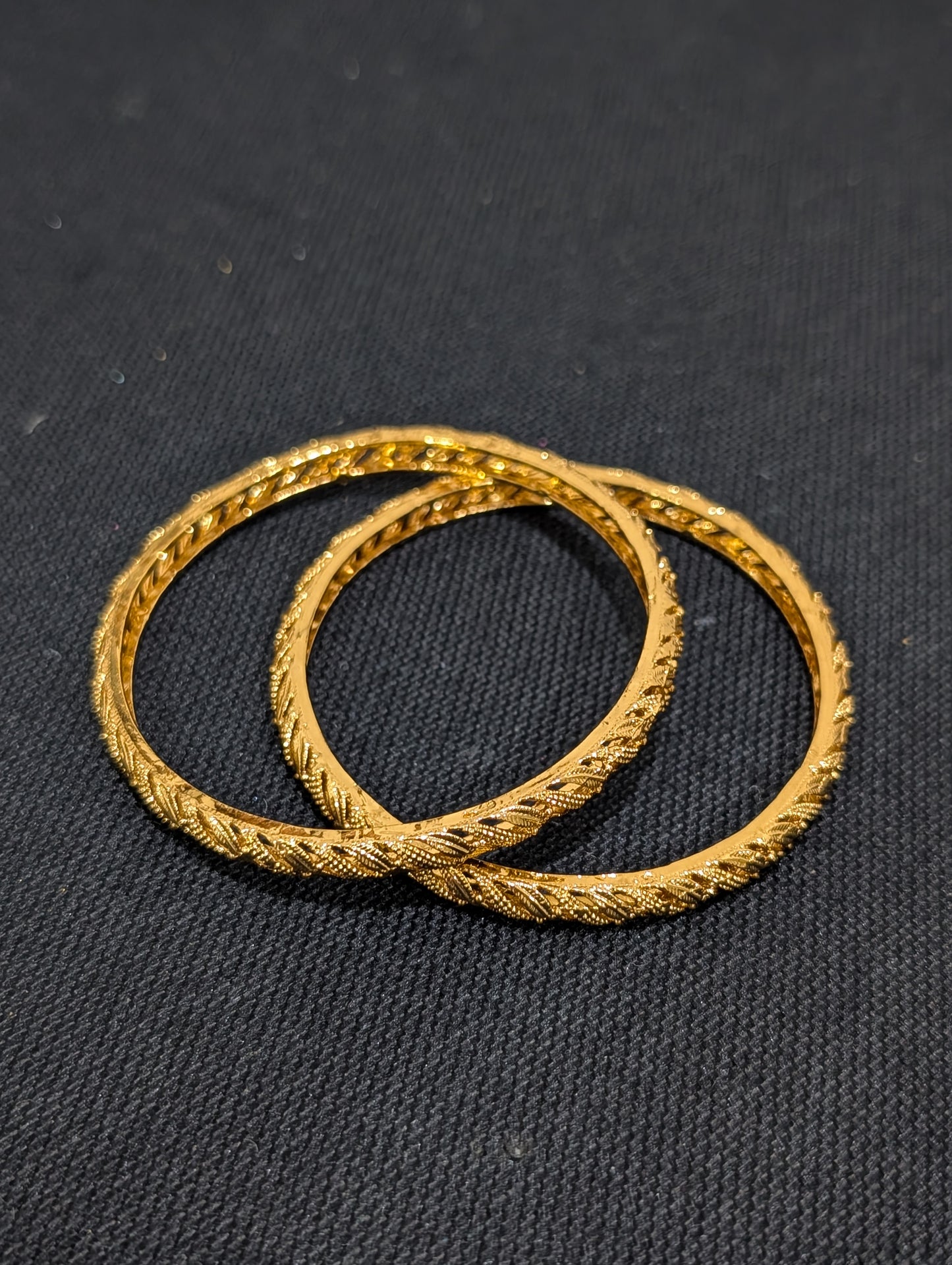 Gold plated Leaf design Bangles - 2x4 size