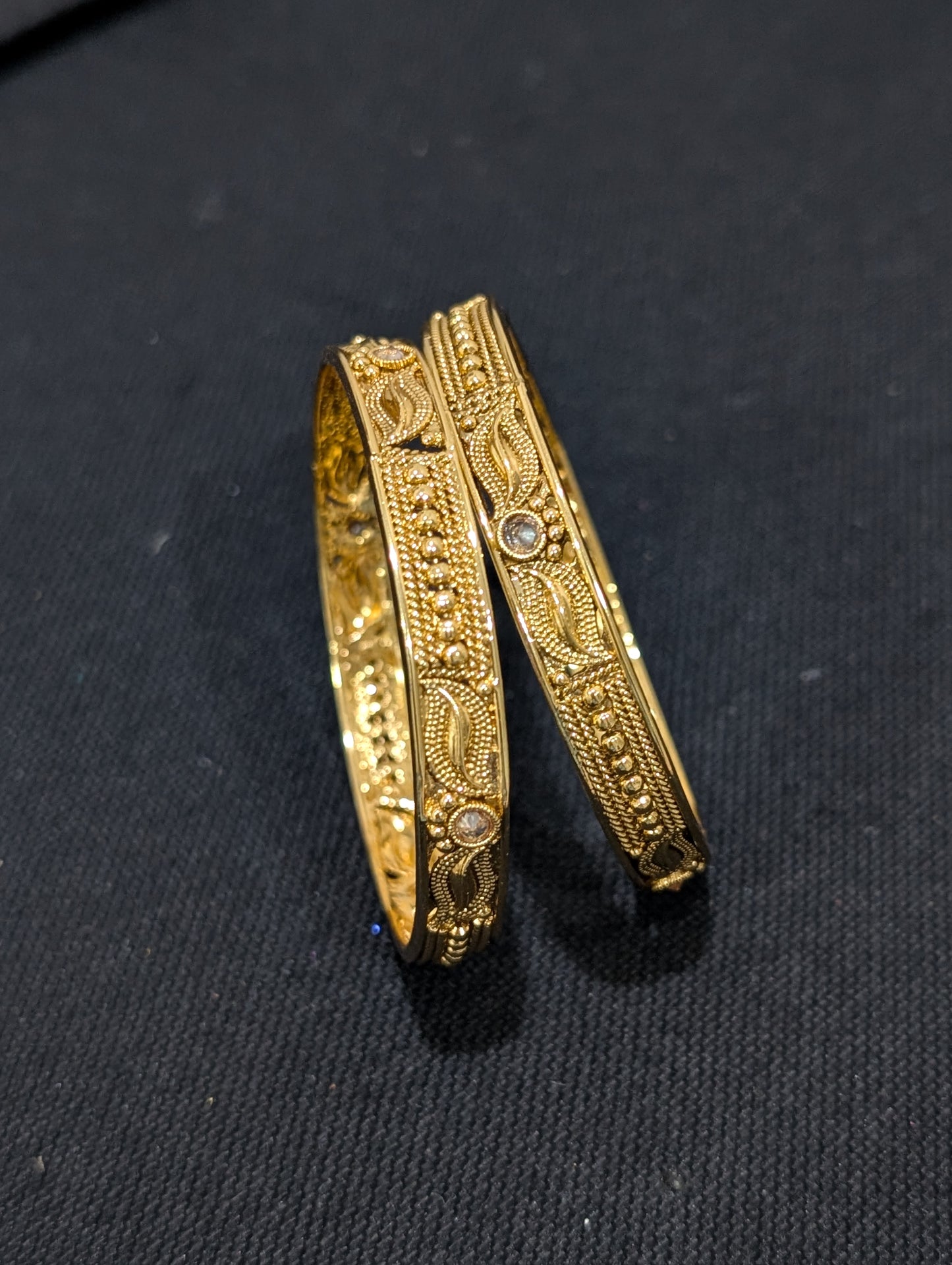 Gold plated Polki stone Leaf design Pair Bangles