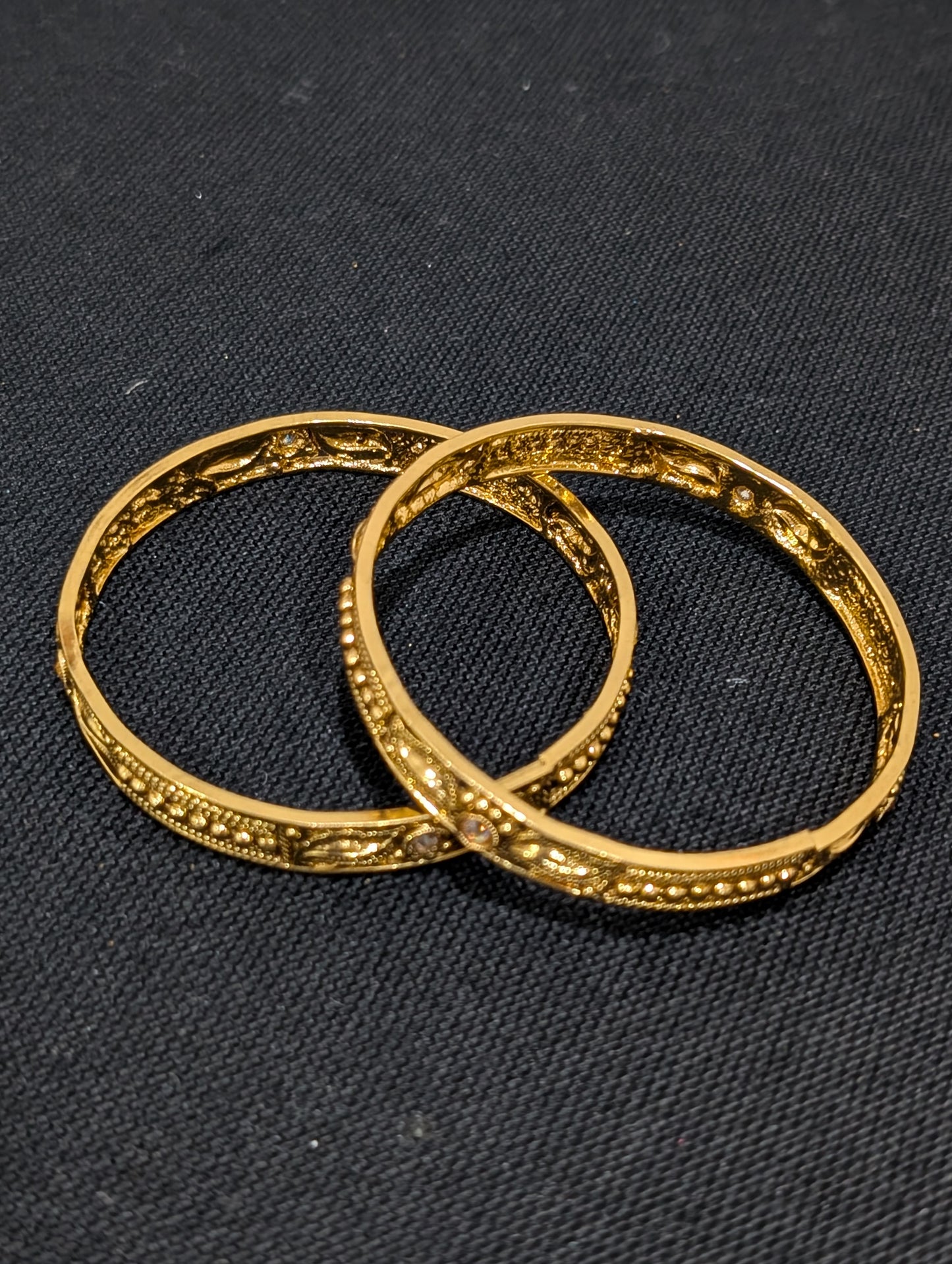 Gold plated Polki stone Leaf design Pair Bangles