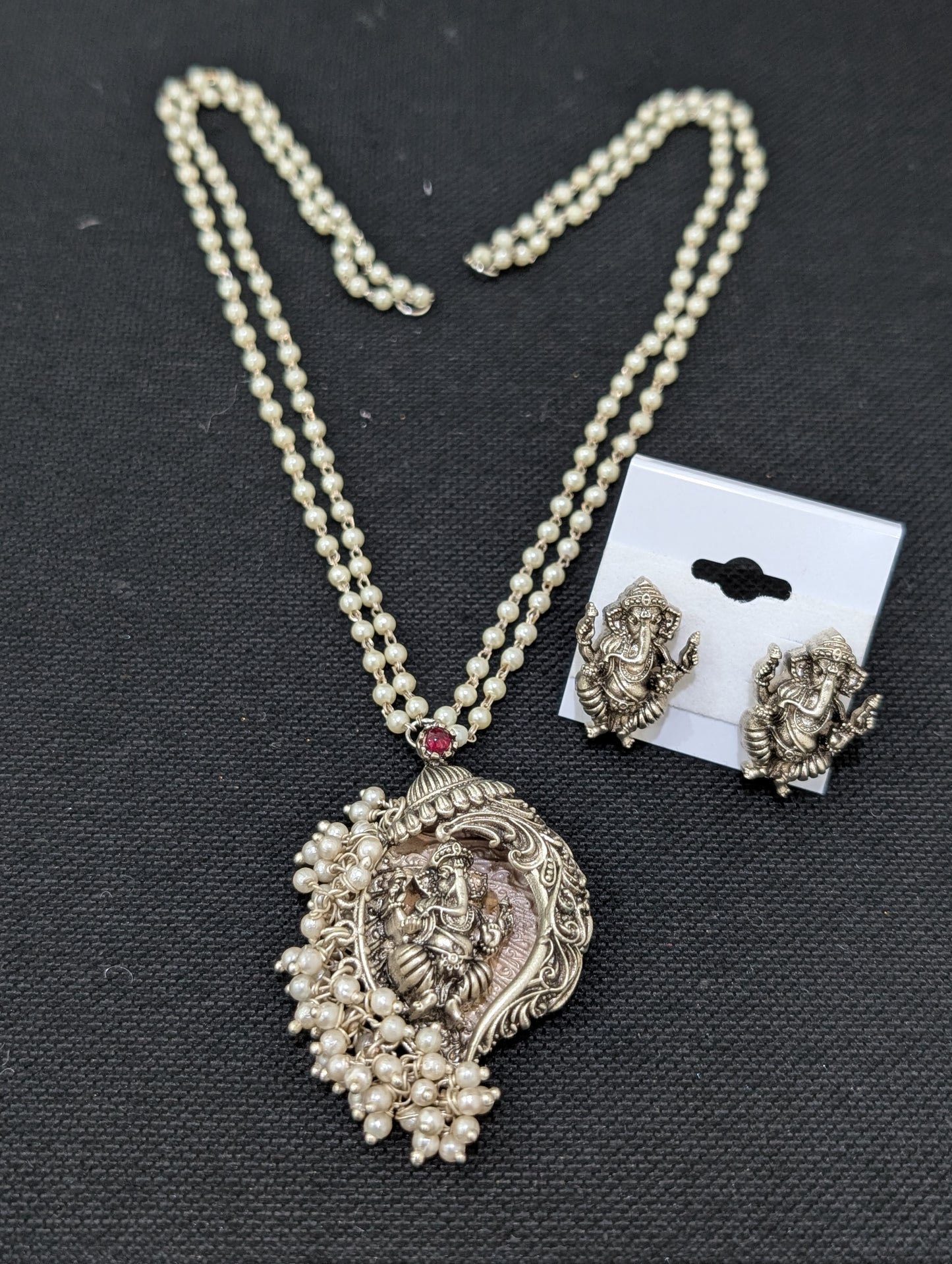Silver plated Lord Ganesh Pendant and Stud earrings set