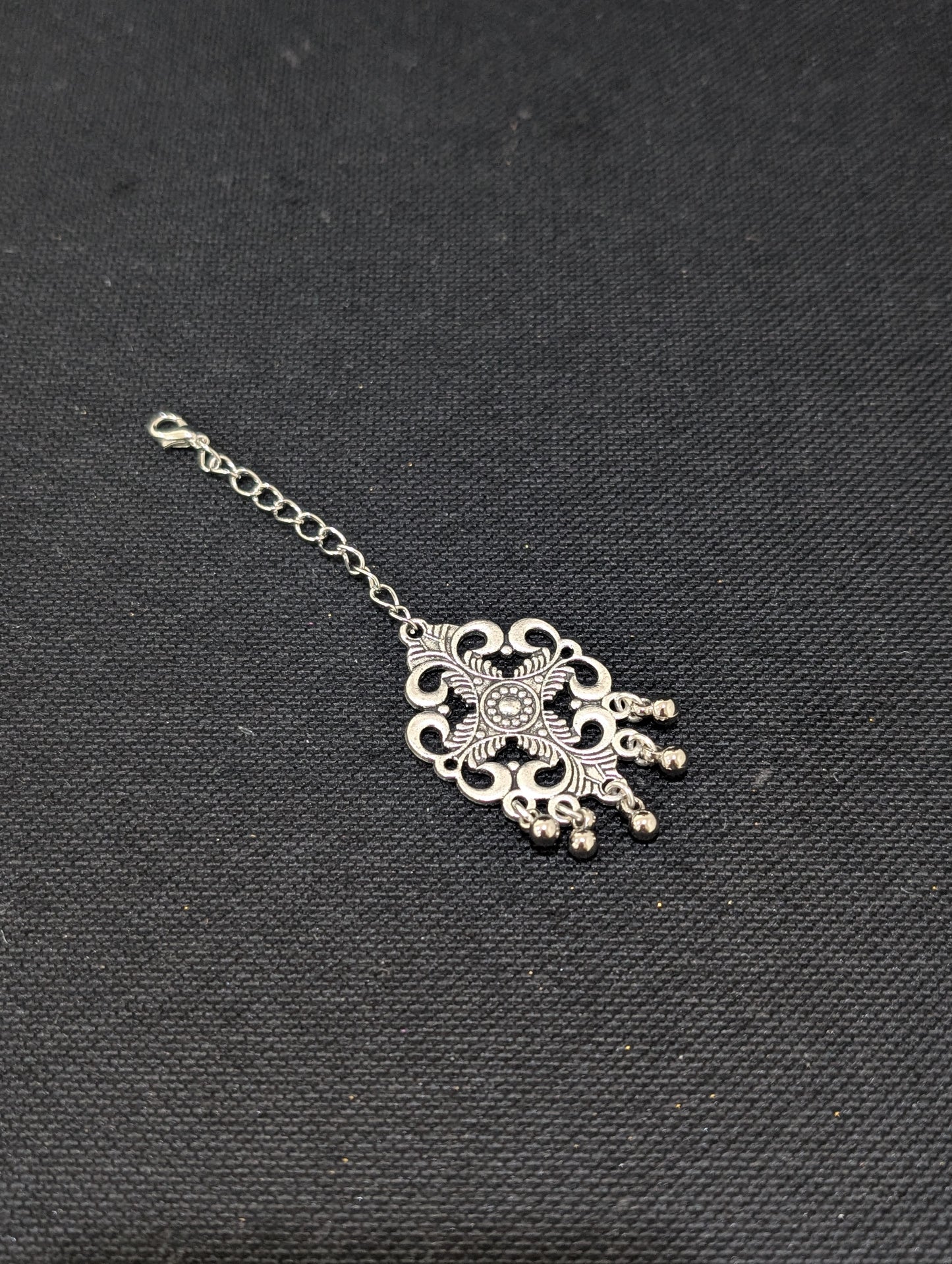 Oxidized Silver Curvy Maang Tikka