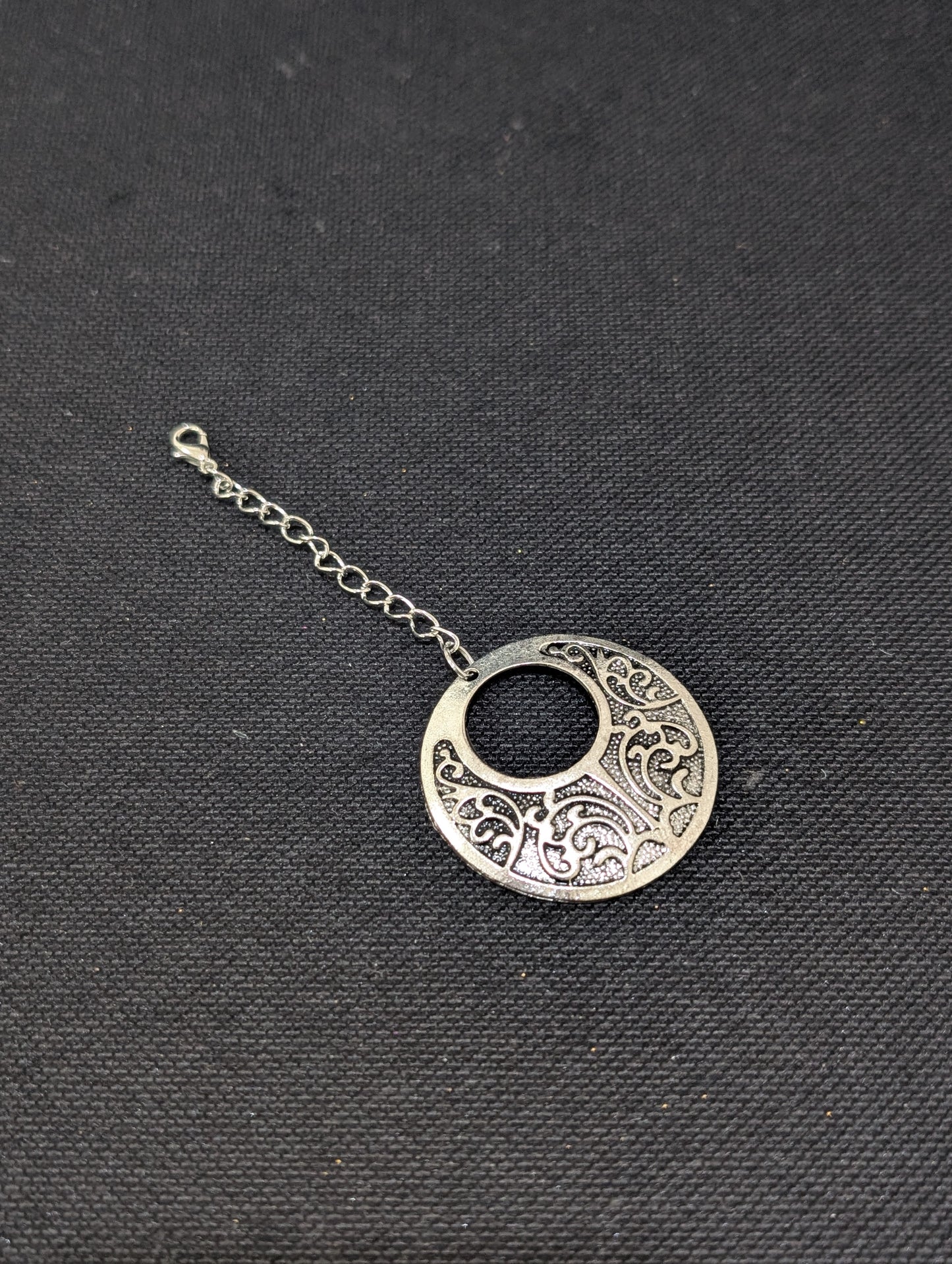 Oxidized Silver hollow wavy Round Maang Tikka