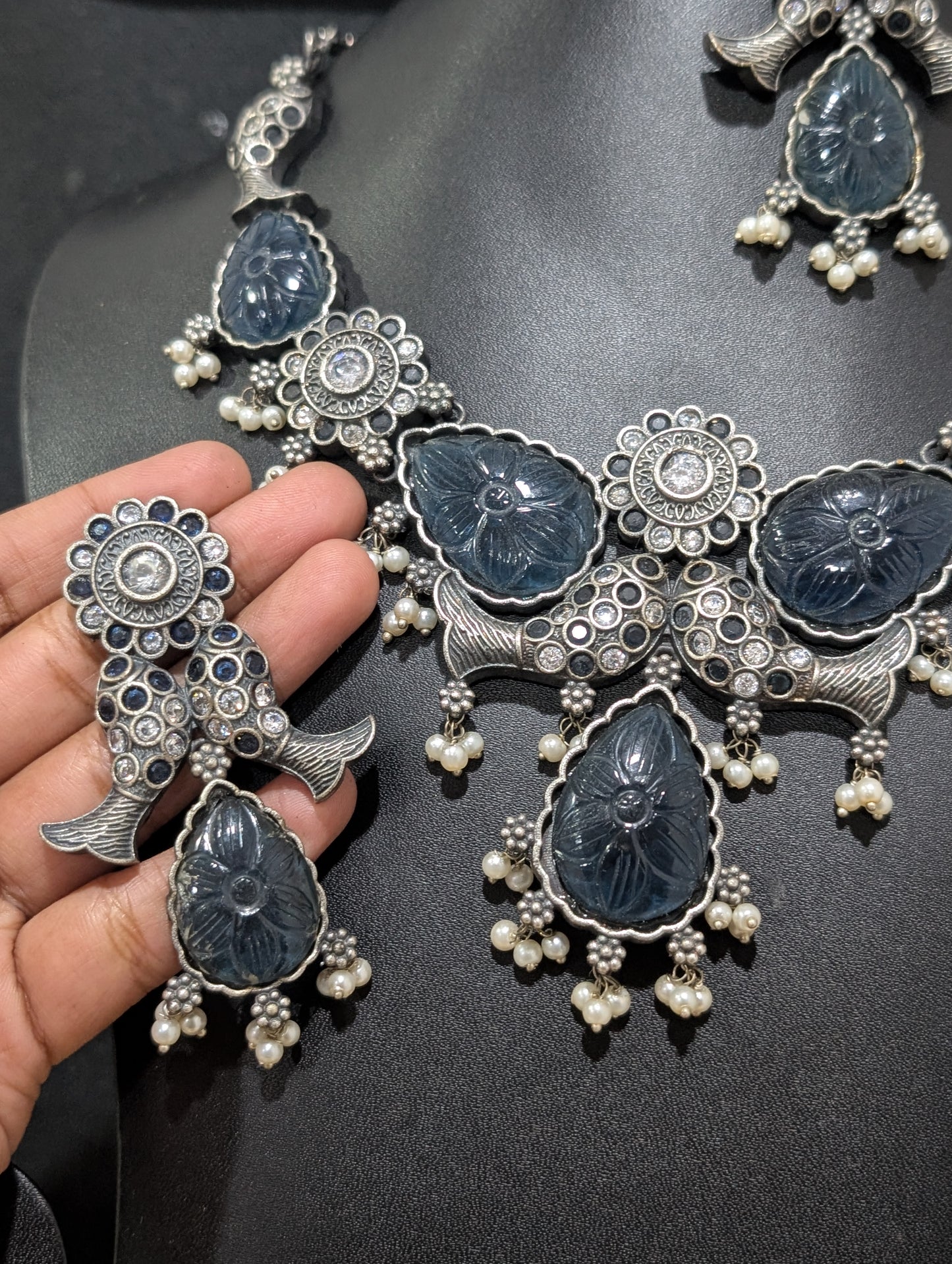 Oxidized Silver Fish design Statement Choker set