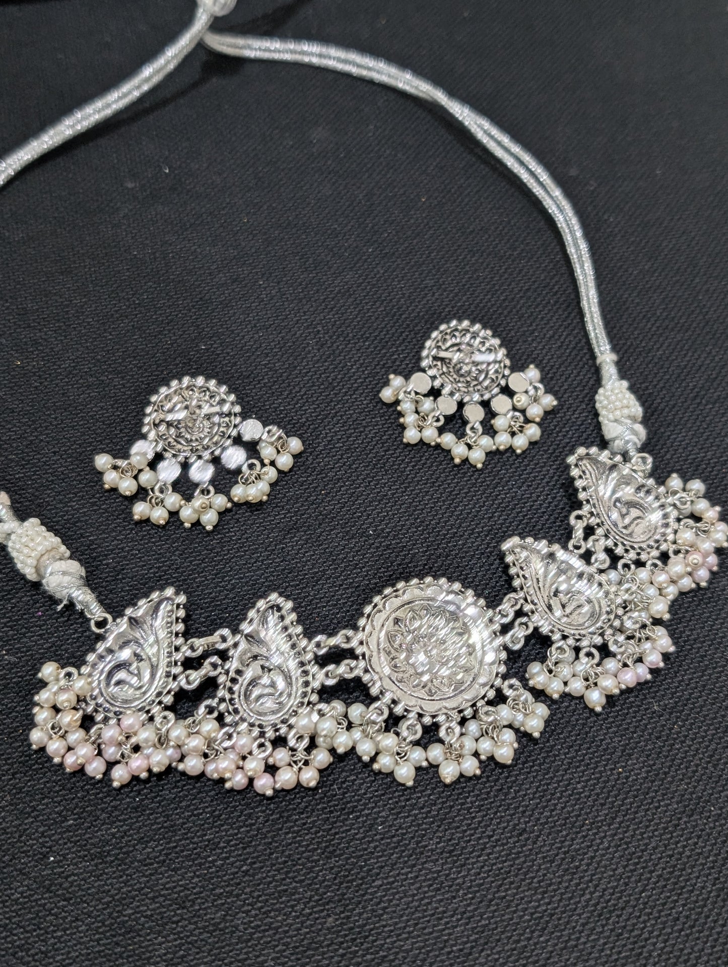 Oxidized Silver pearl cluster bead dangle Choker set