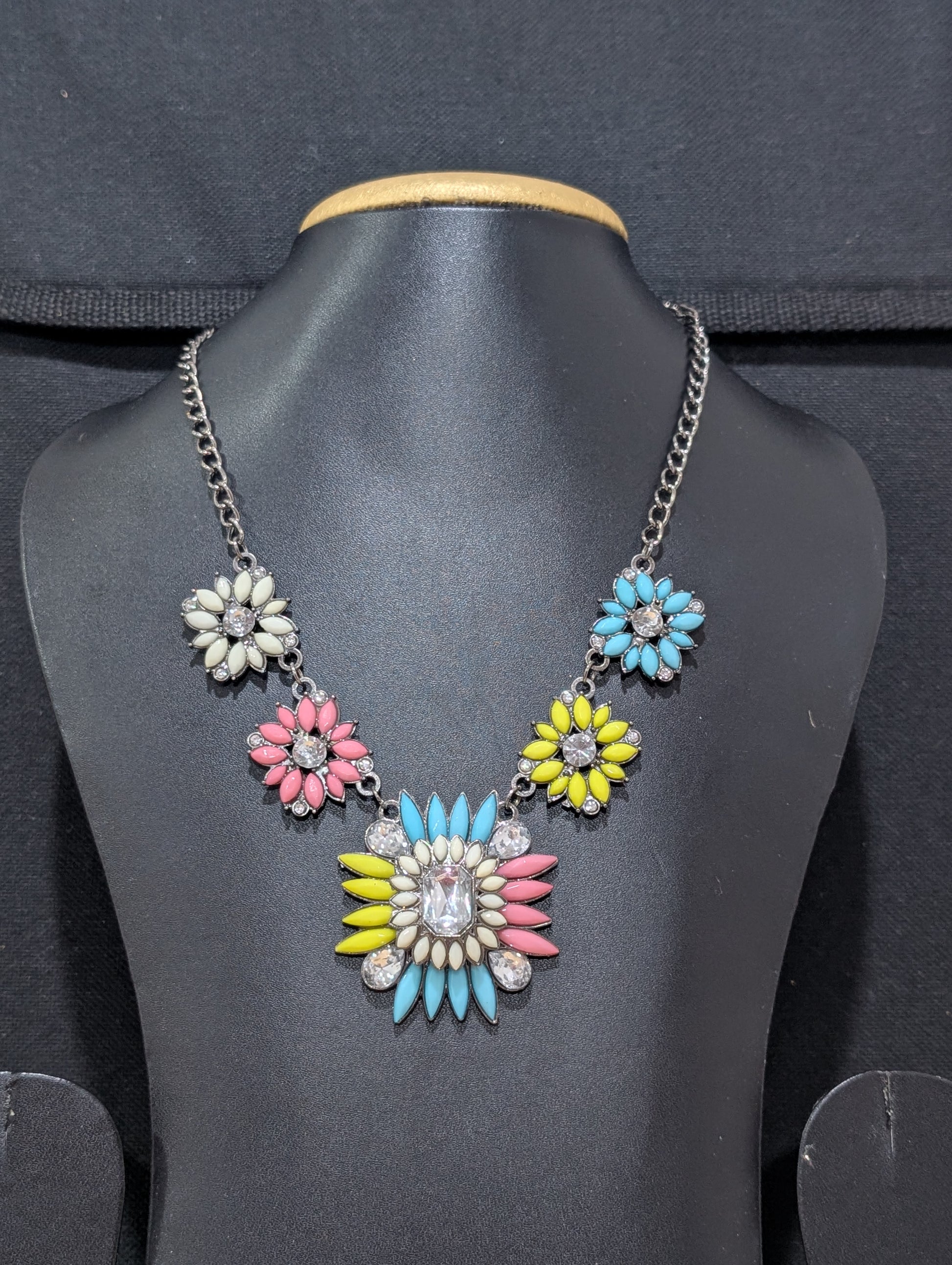 Black plating colorful plastic bead statement necklace - Simpliful