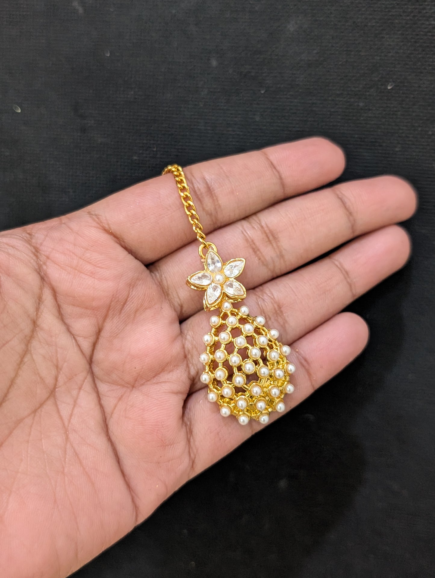 Gold plated Pearl Maang Tikka