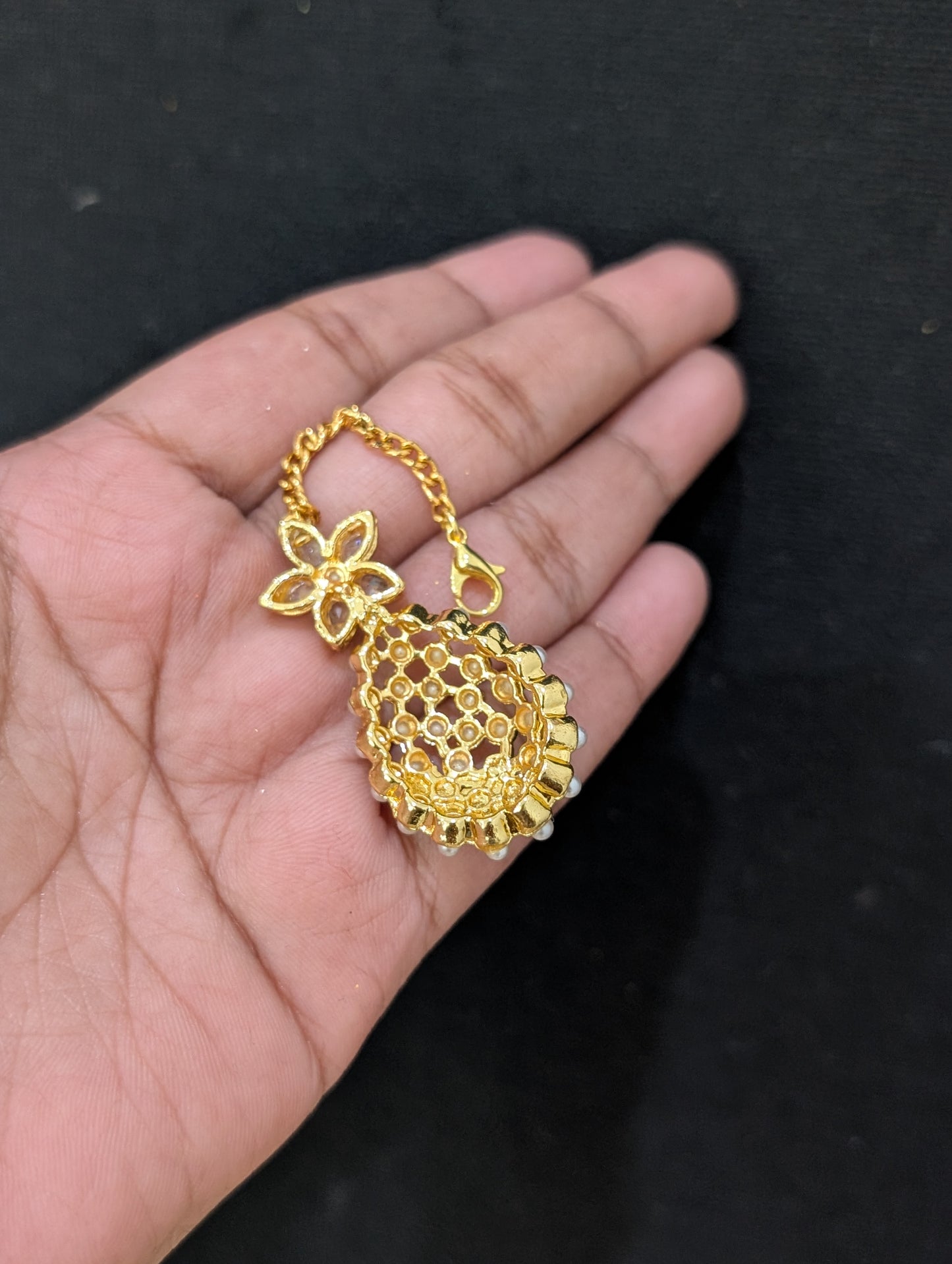 Gold plated Pearl Maang Tikka