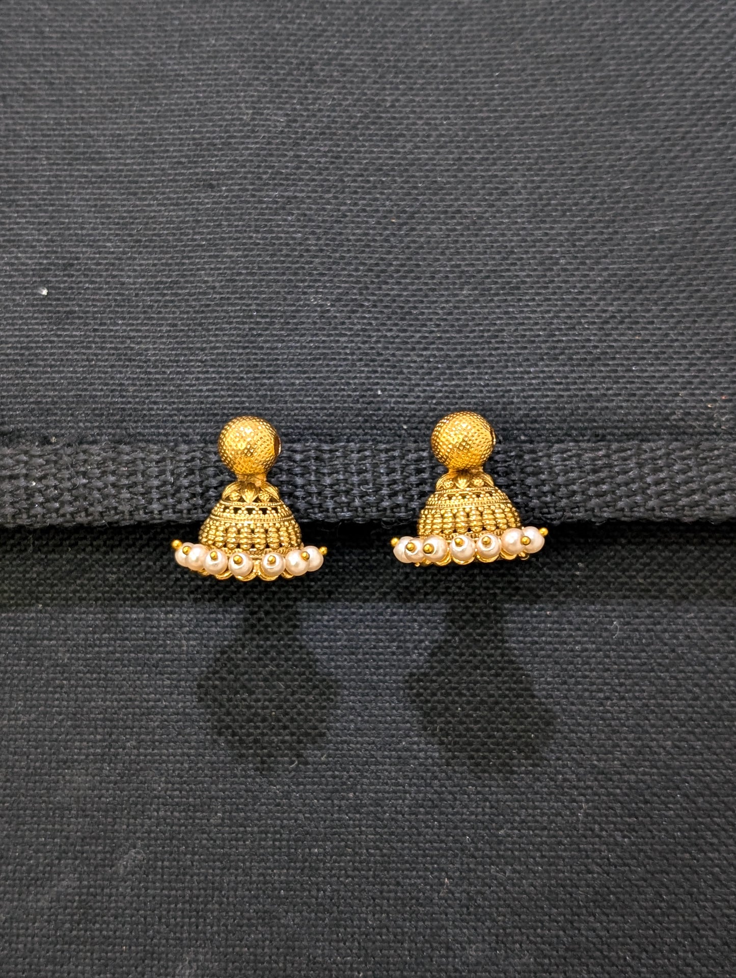 Gold plated Cut jhumka Earrings