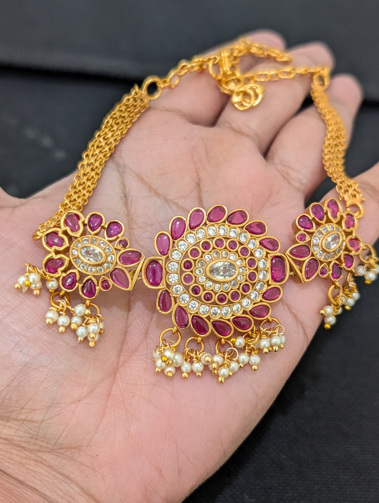 Flower design Chick choker necklace and Stud earrings set
