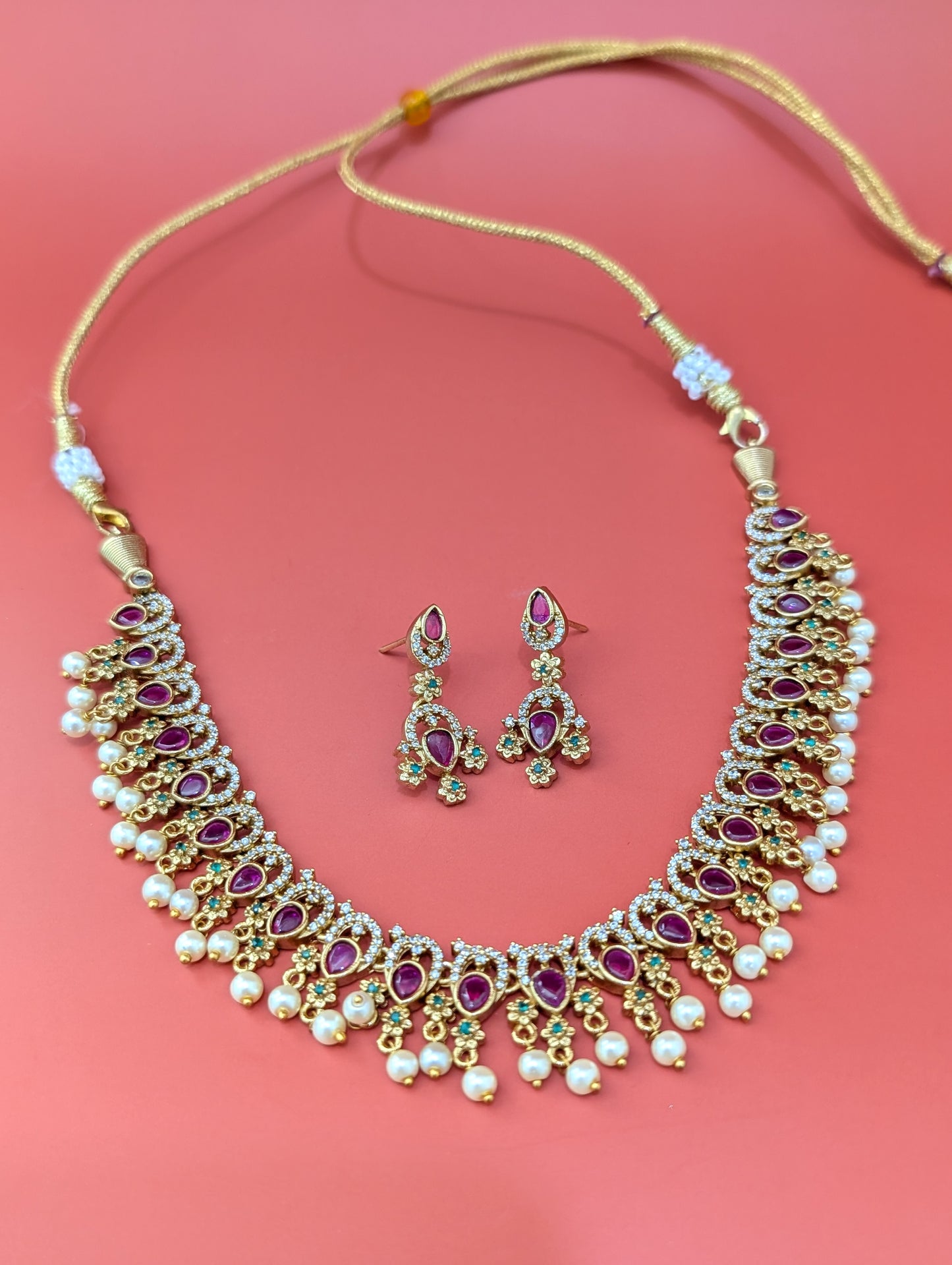 Teardrop Antique Choker Necklace Earrings Set