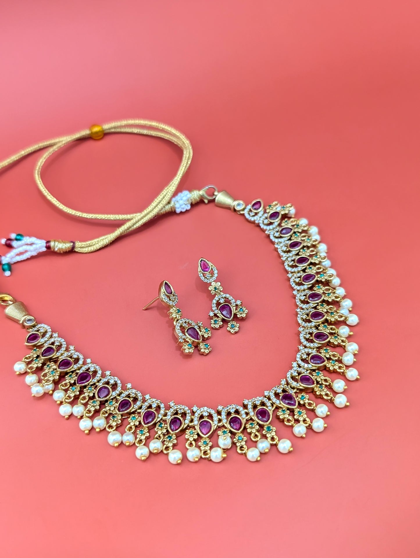 Teardrop Antique Choker Necklace Earrings Set
