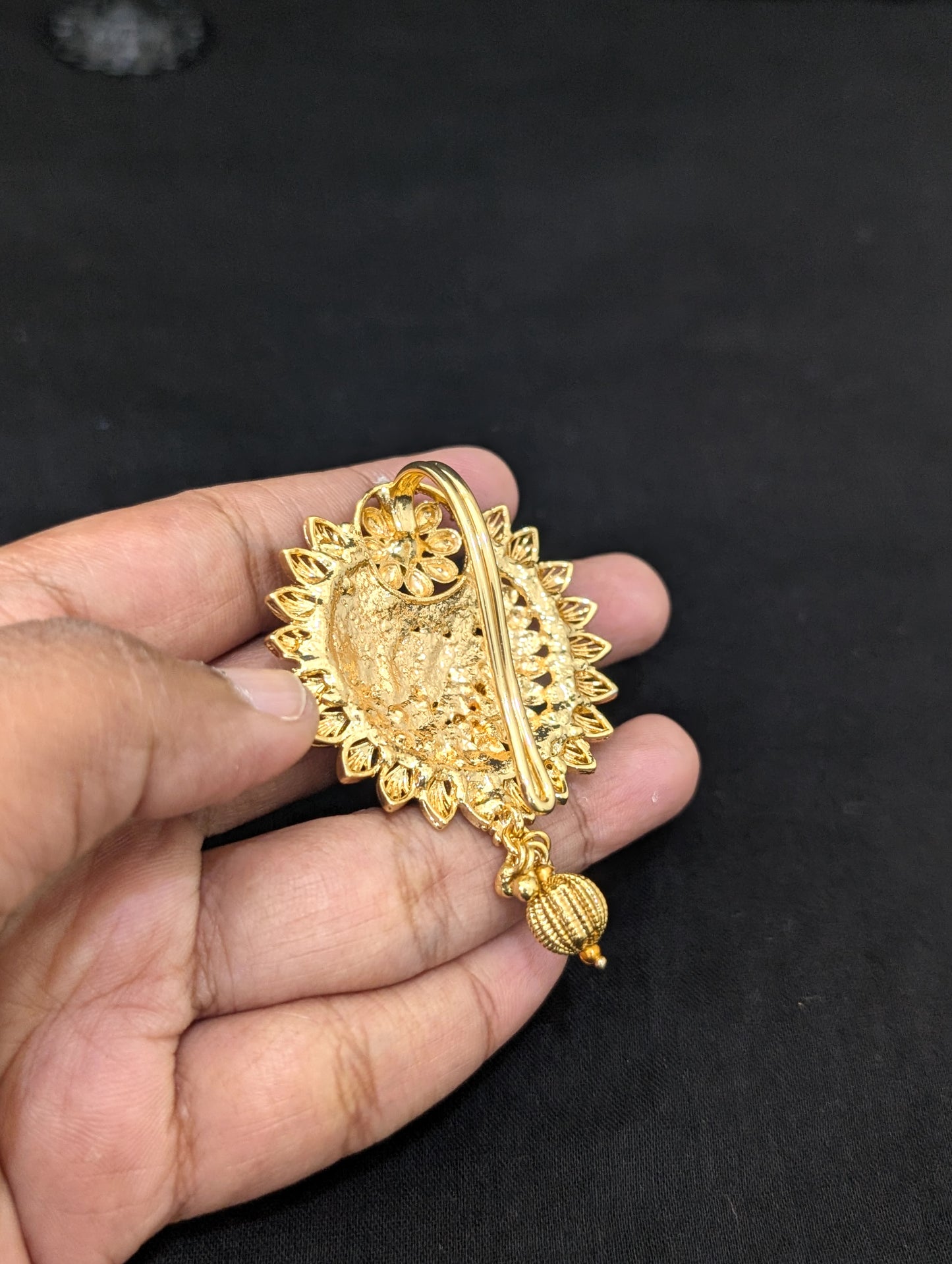 Light Gold plated Sunflower Clip on Hair Brooch