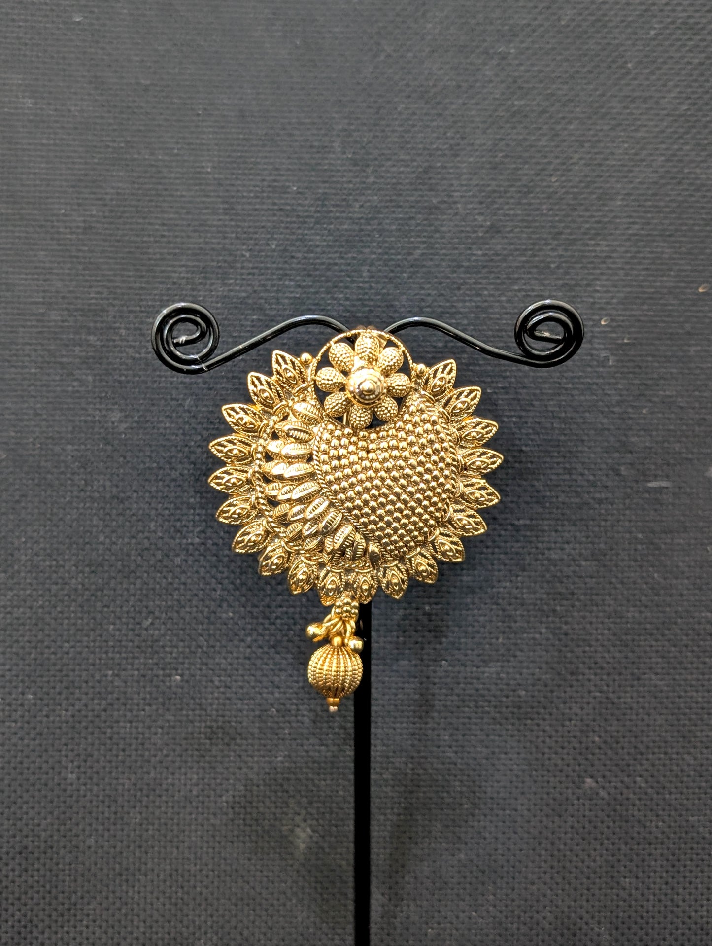 Light Gold plated Sunflower Clip on Hair Brooch