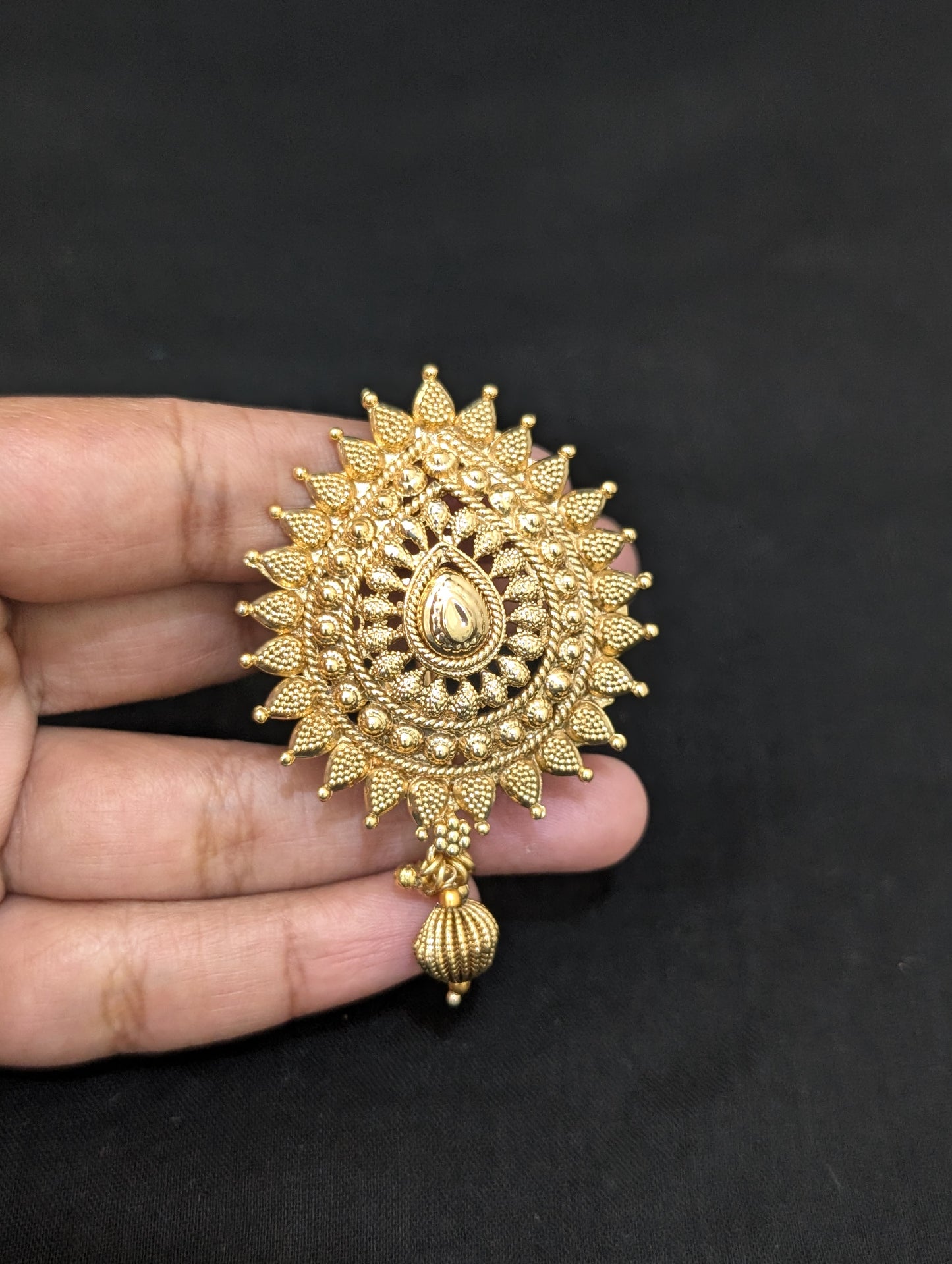 Light Gold plated Teardrop Clip on Hair Brooch