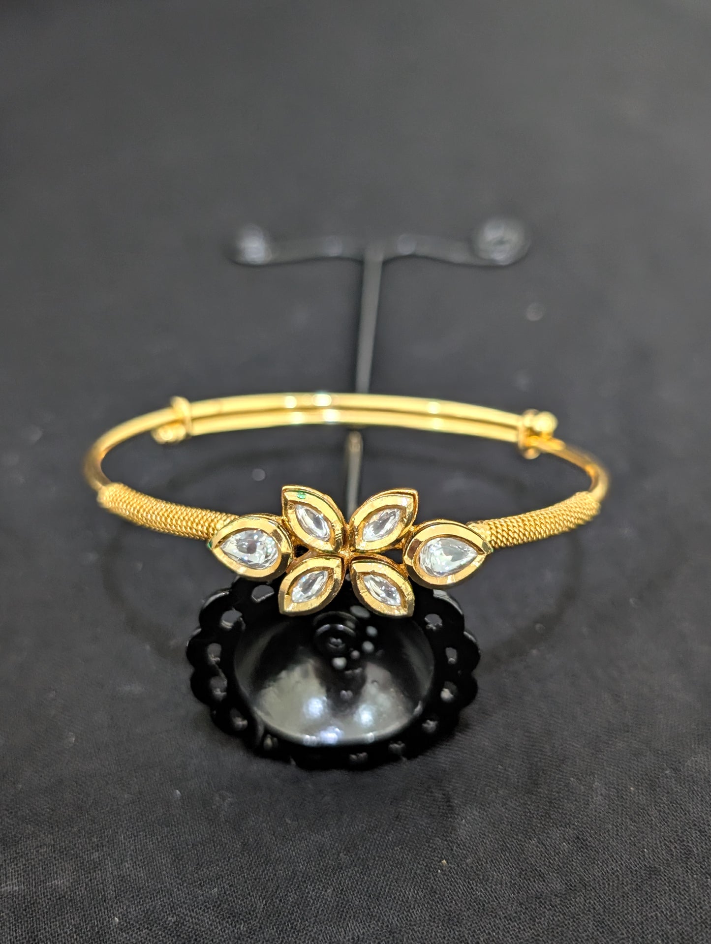 Uncut kundan stone bangle bracelet