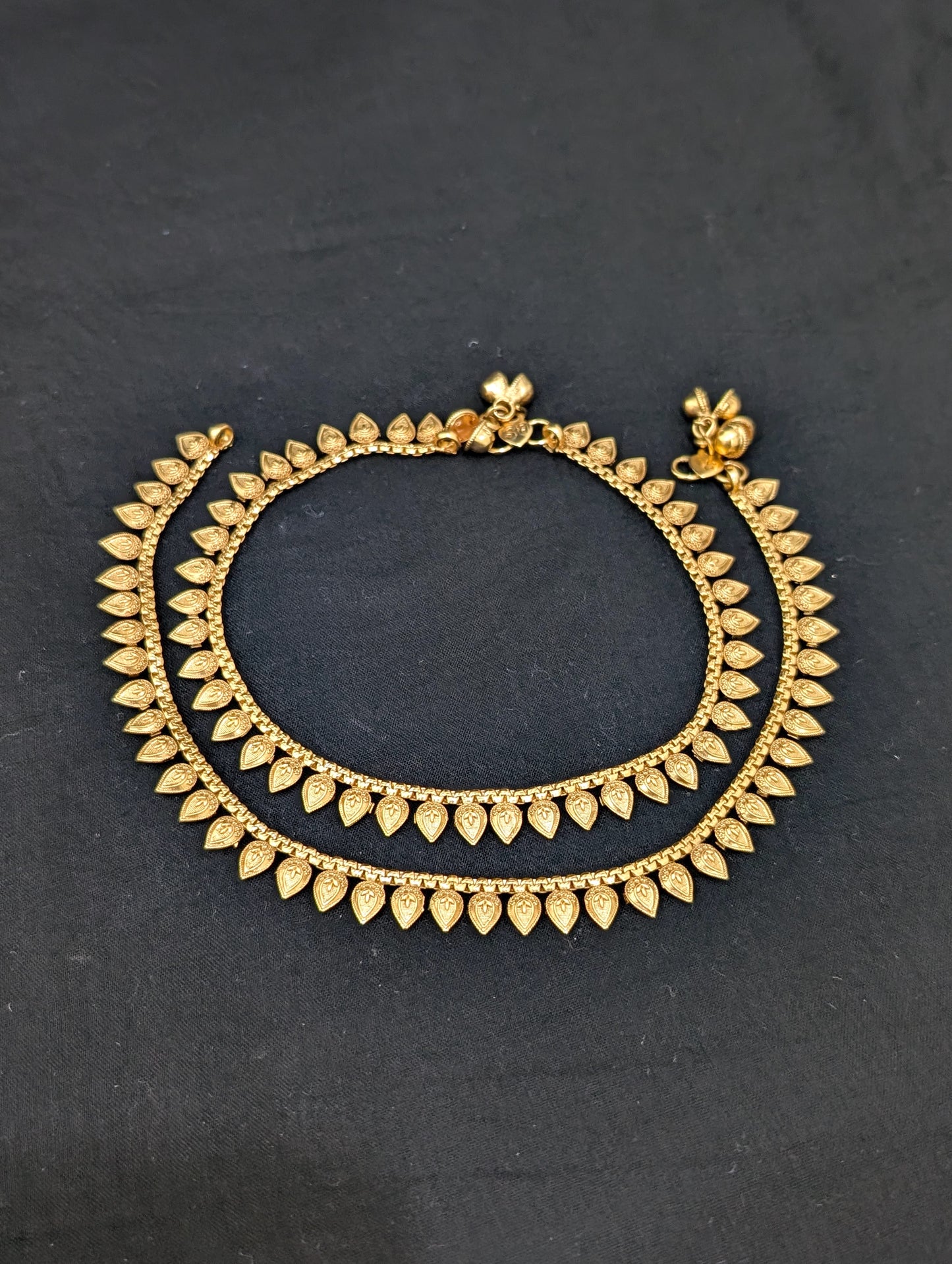 Gold plated Teardrop design Anklets