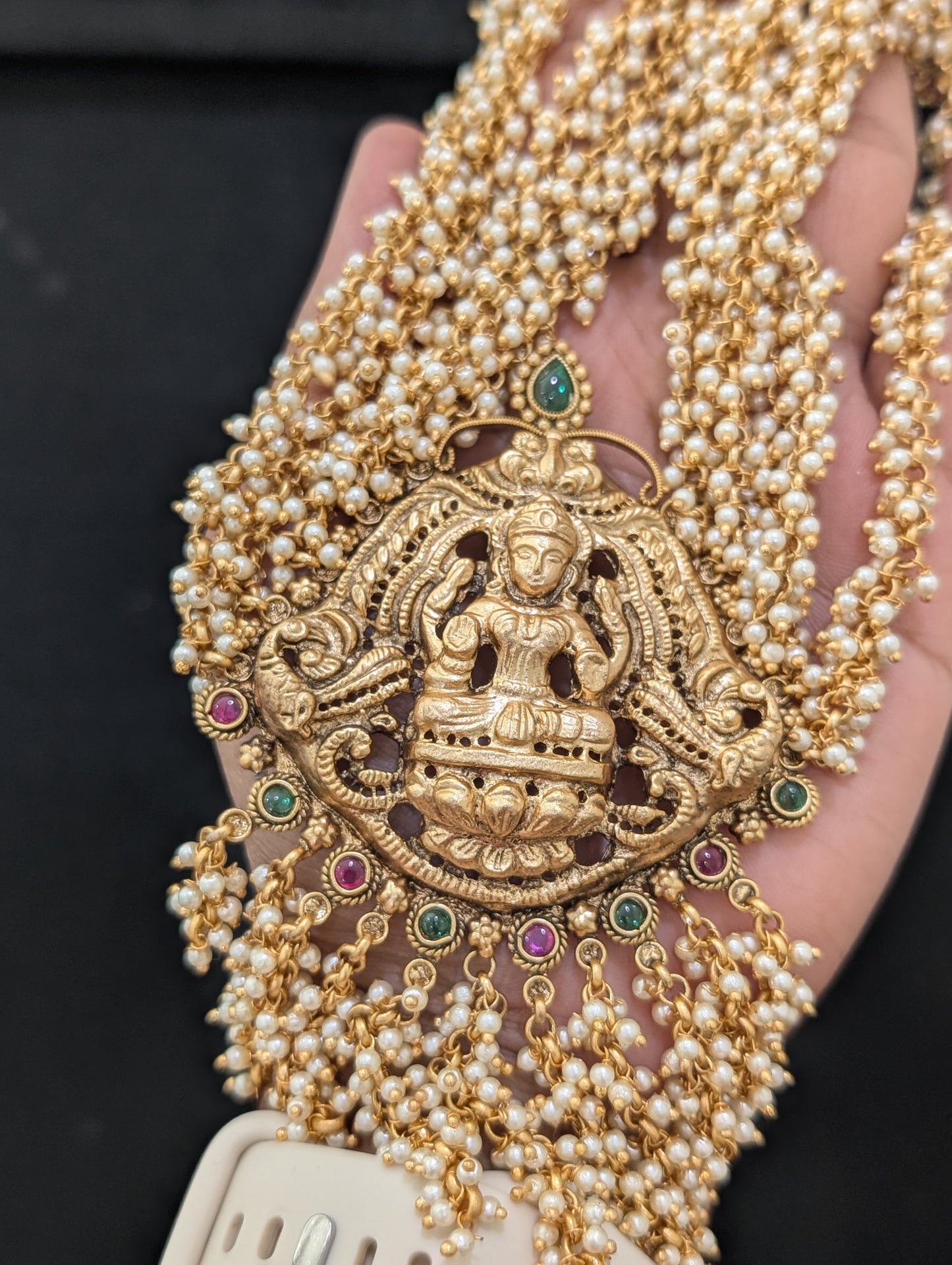 Unique Pearl Multi stranded Mid length Kemp Necklace set