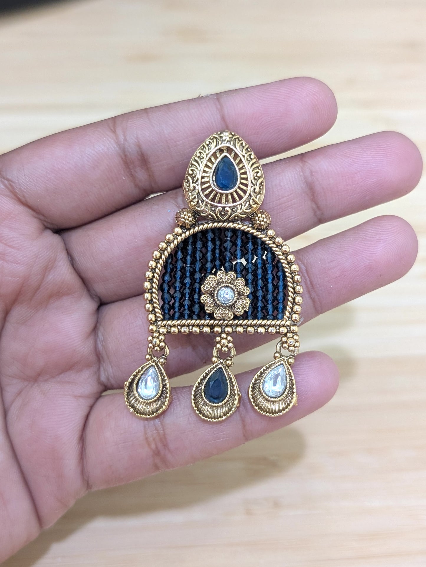 Contemporary Choker Necklace and Earrings set