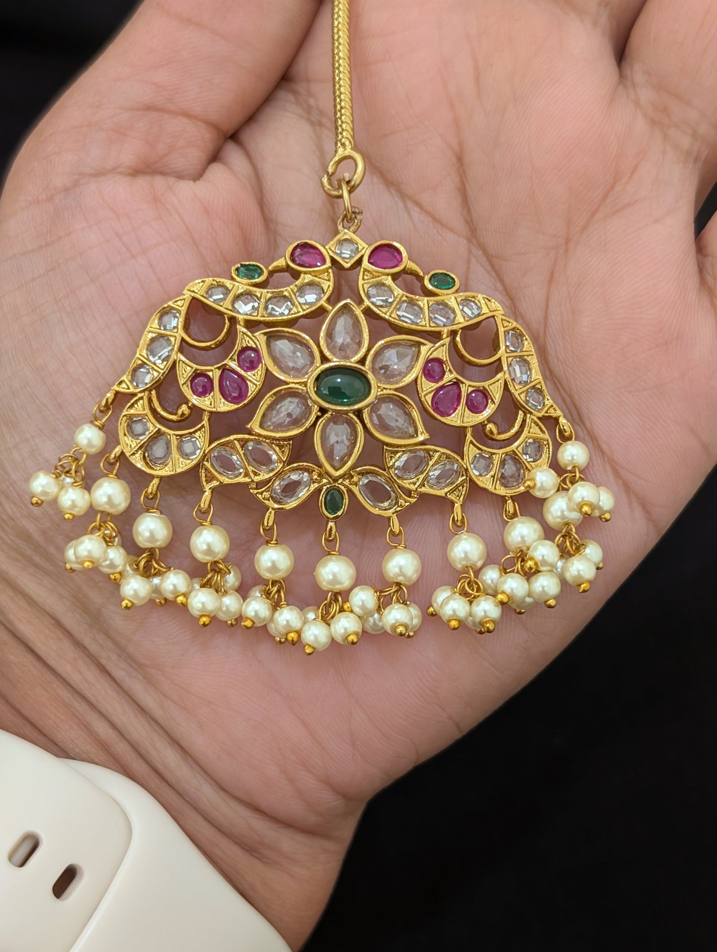Large Kemp stone South Indian Peacock Maang Tikka