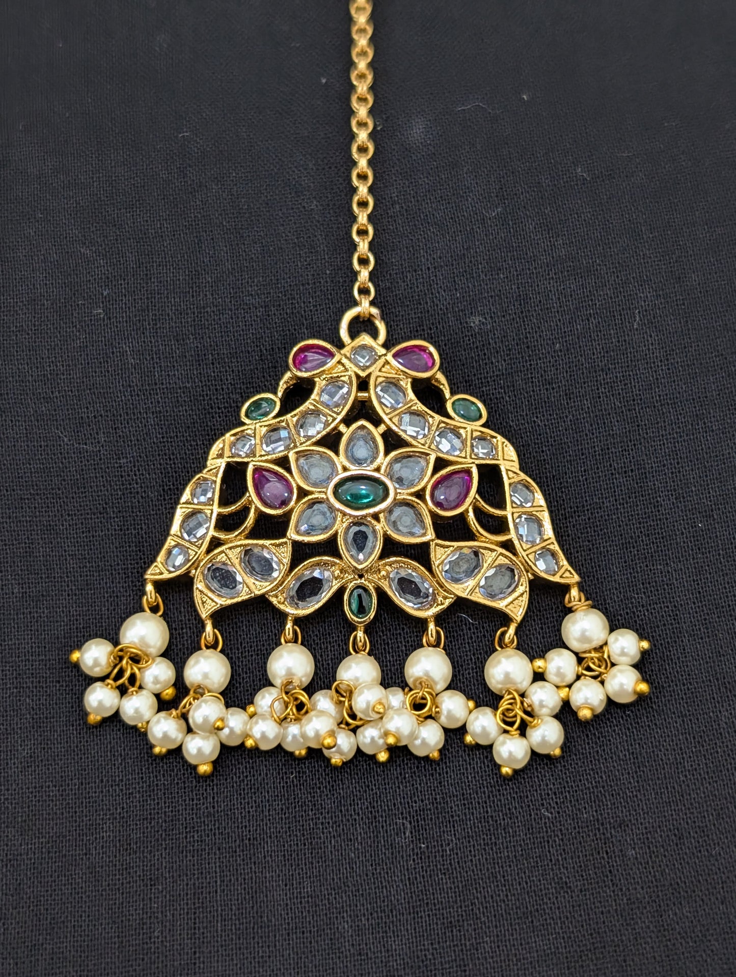 Medium Kemp stone South Indian Peacock Maang Tikka