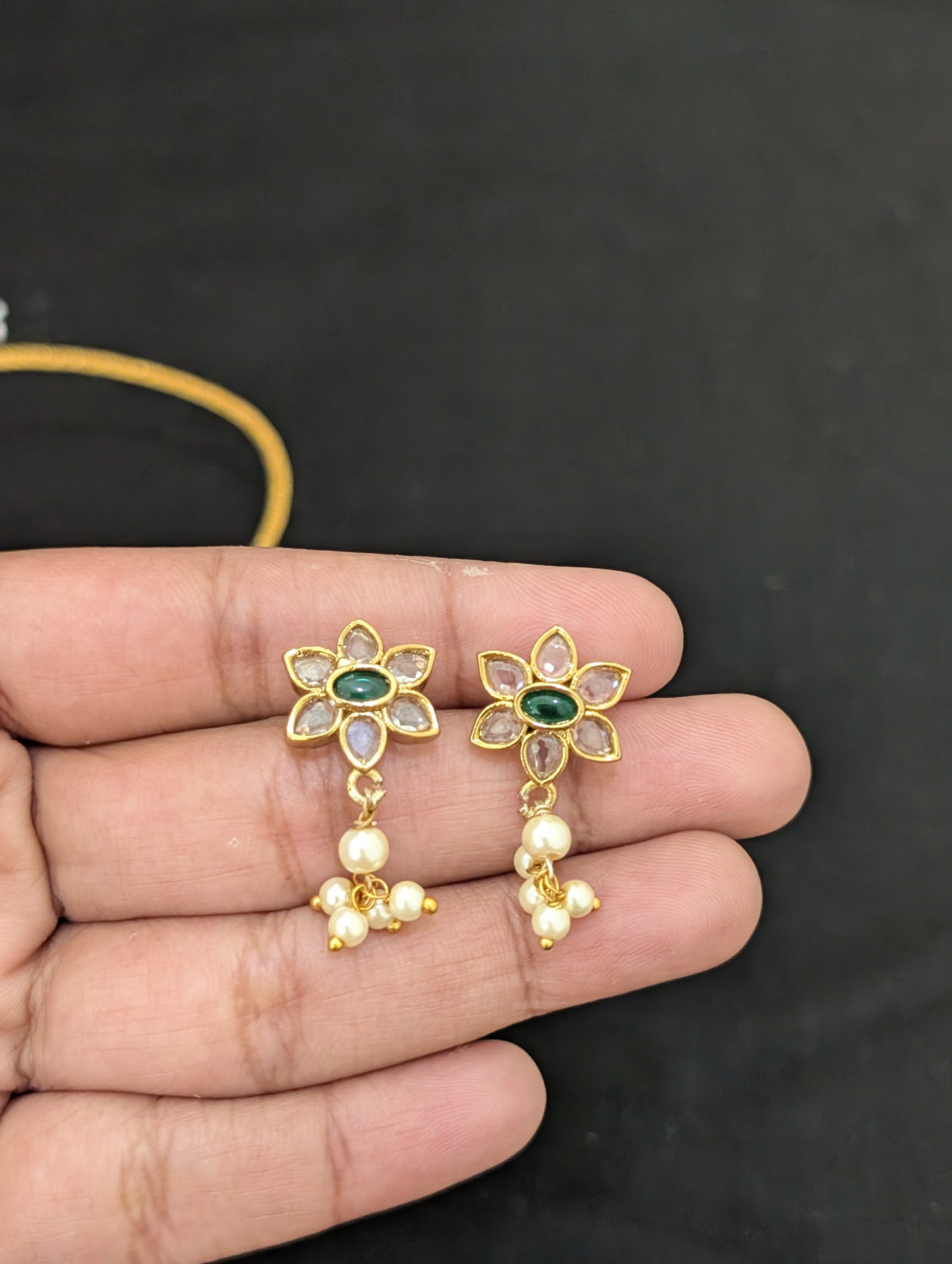 Kemp stone Grand Choker Necklace and Earrings set