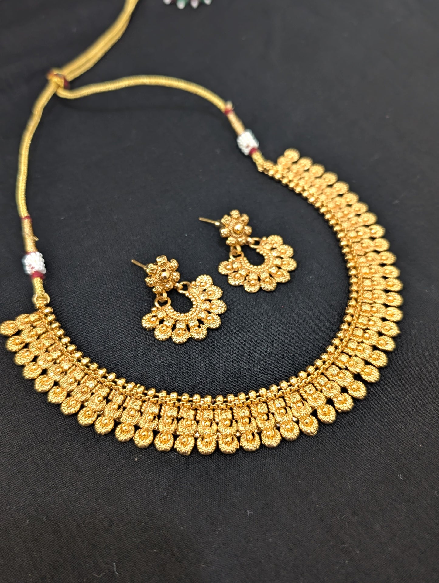 Gold plated Chandbali Spike Choker Necklace set