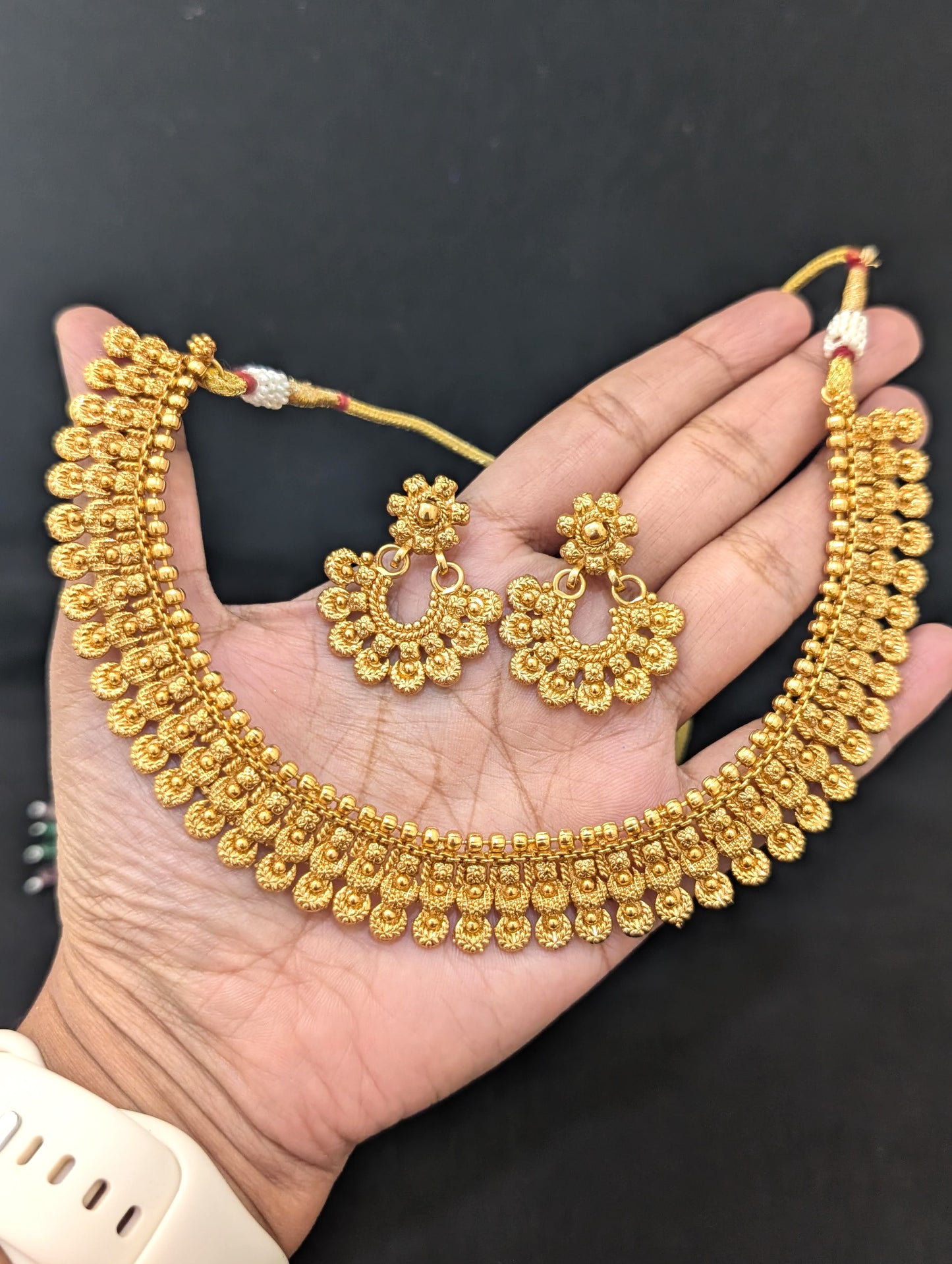 Gold plated Chandbali Spike Choker Necklace set